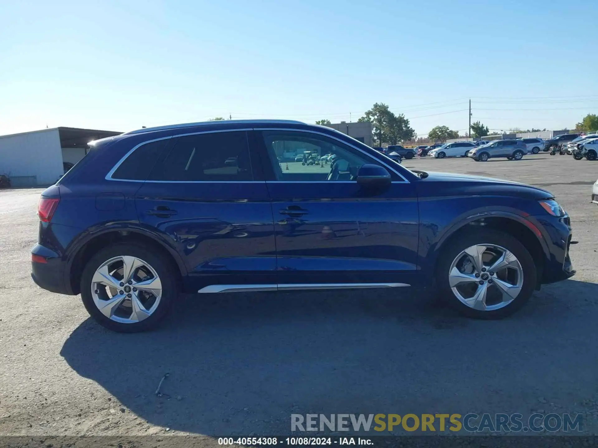 12 fotografías del automóvil dañado WA1BAAFY4M2028350 AUDI Q5 2021