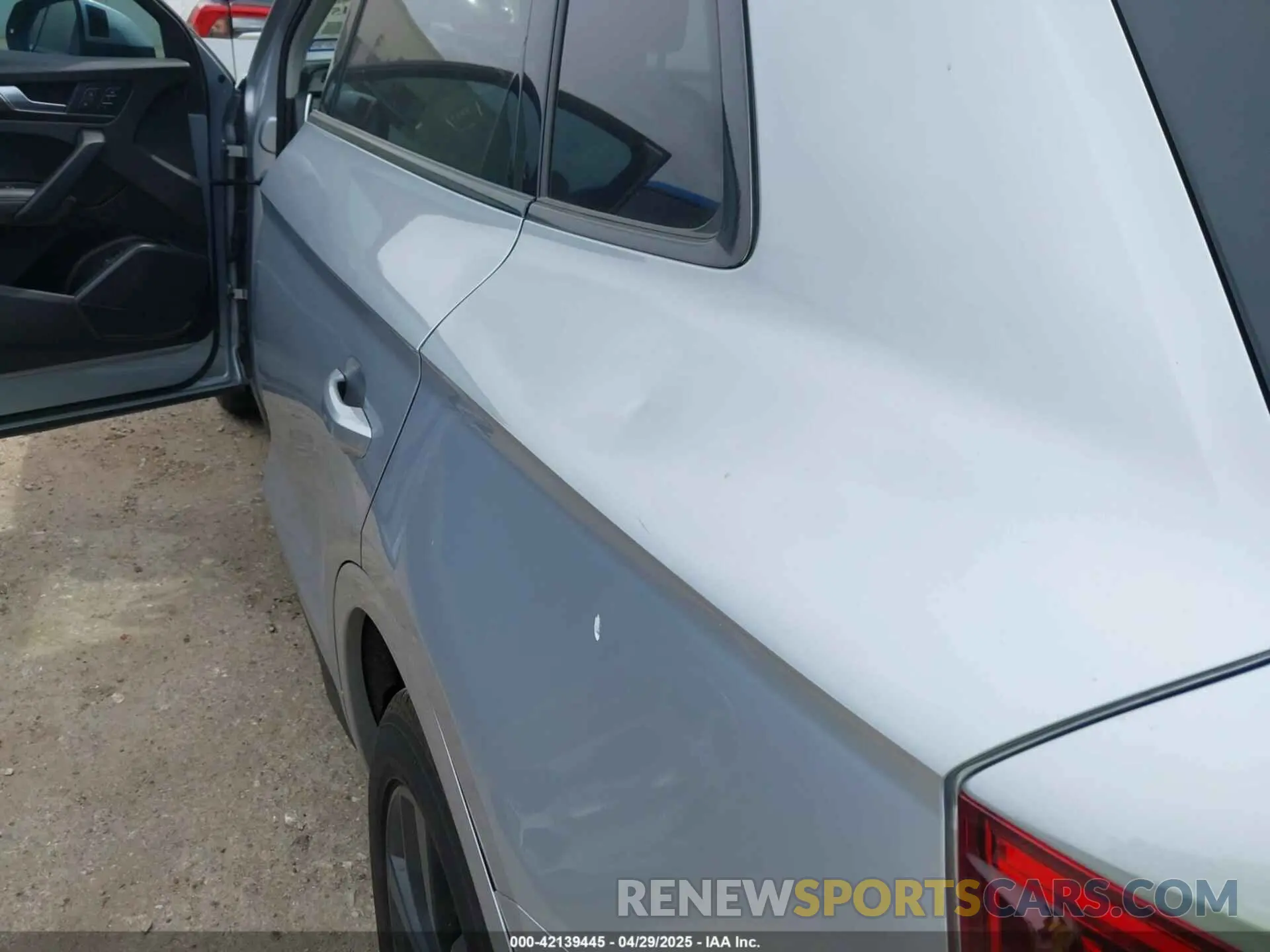 6 fotografías del automóvil dañado WA1BAAFY4M2065706 AUDI Q5 2021