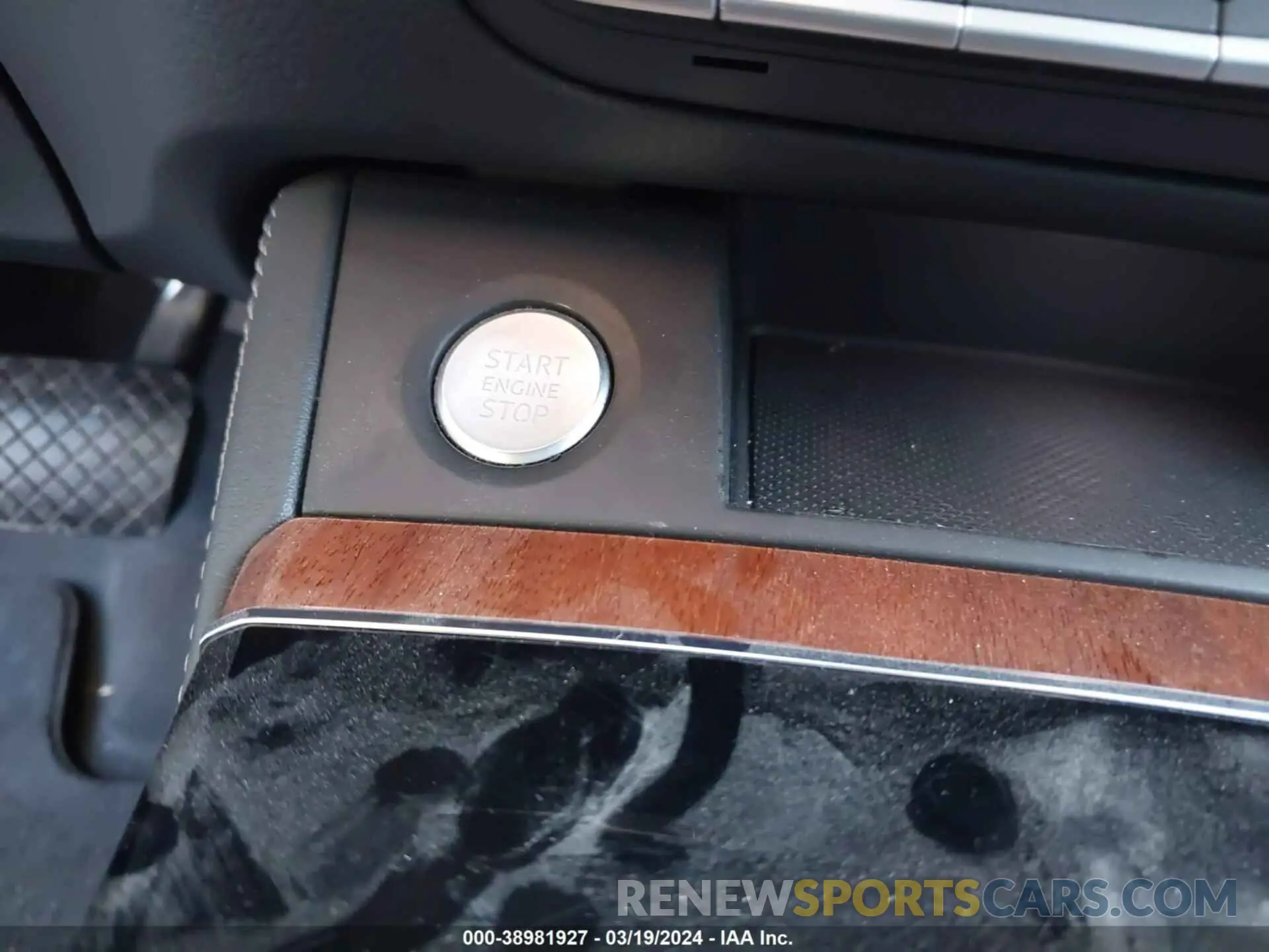 11 fotografías del automóvil dañado WA1BAAFY4M2115469 AUDI Q5 2021