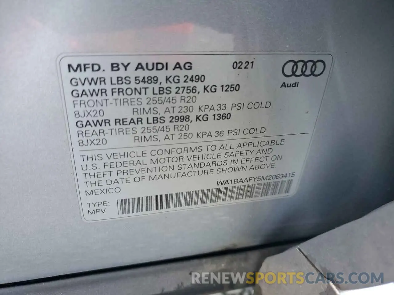 13 fotografías del automóvil dañado WA1BAAFY5M2063415 AUDI Q5 2021