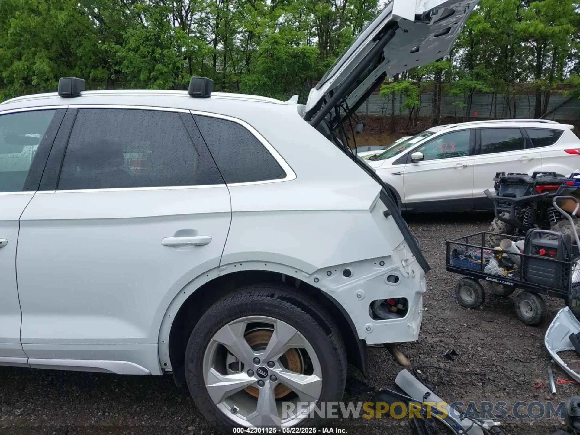 22 fotografías del automóvil dañado WA1BAAFY5M2063446 AUDI Q5 2021