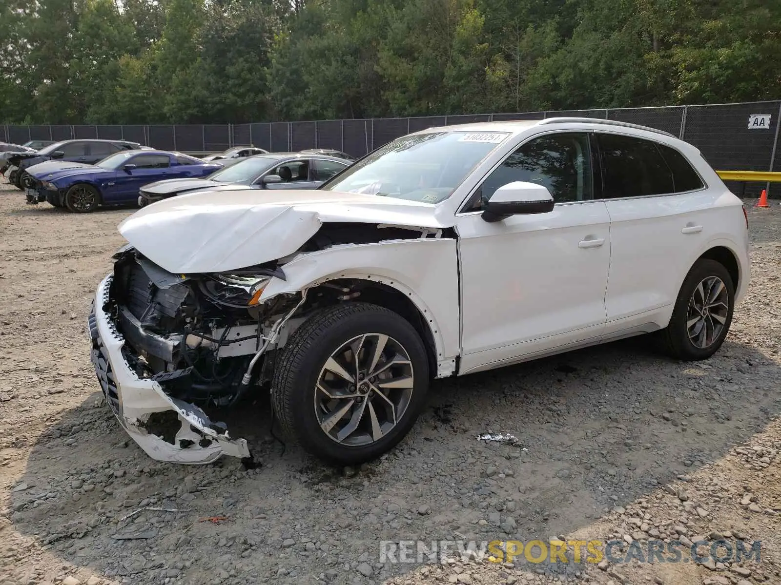 2 fotografías del automóvil dañado WA1BAAFY5M2069229 AUDI Q5 2021