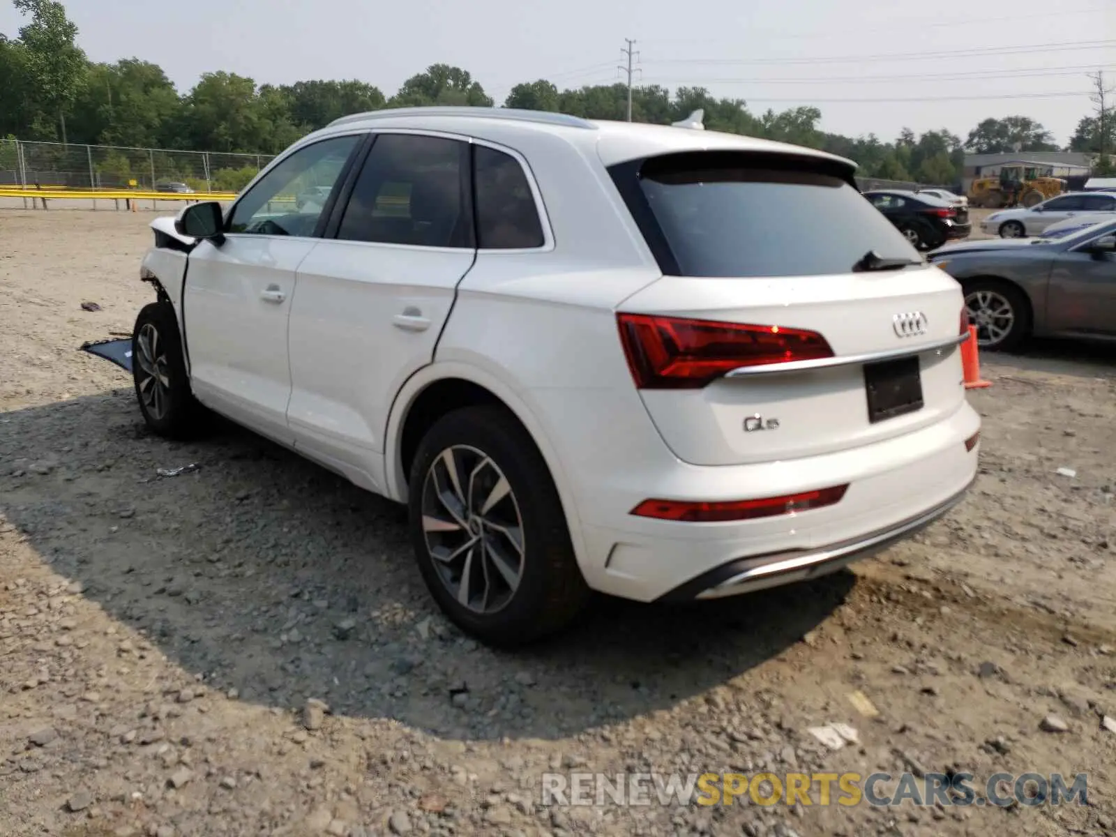 3 fotografías del automóvil dañado WA1BAAFY5M2069229 AUDI Q5 2021