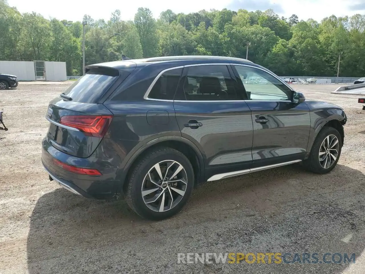 3 fotografías del automóvil dañado WA1BAAFY6M2065805 AUDI Q5 2021