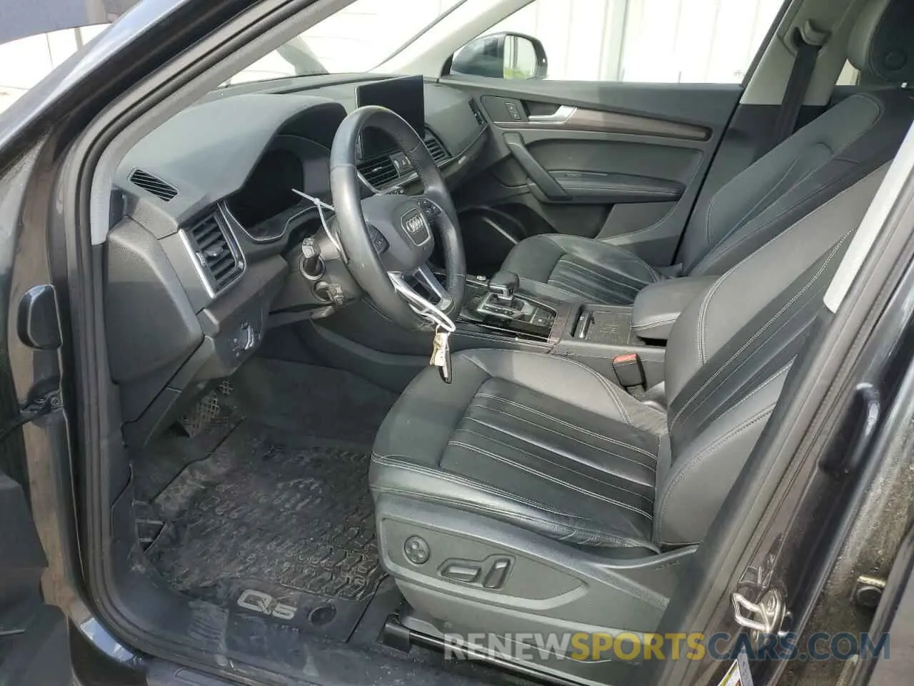 7 fotografías del automóvil dañado WA1BAAFY6M2065805 AUDI Q5 2021