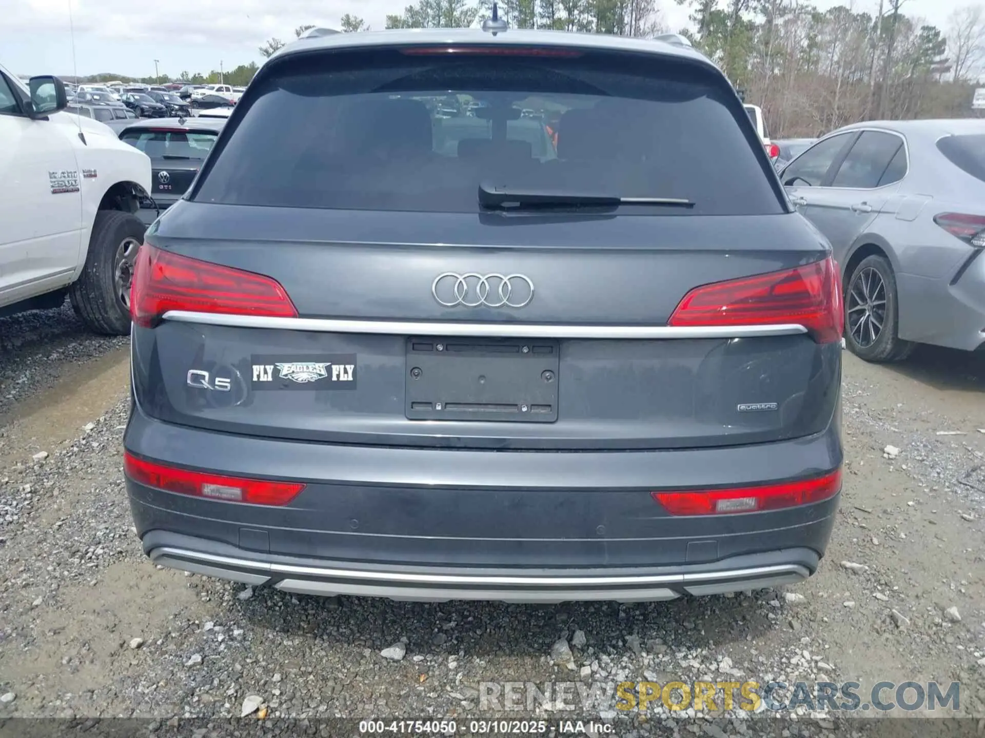 16 fotografías del automóvil dañado WA1BAAFY6M2092843 AUDI Q5 2021