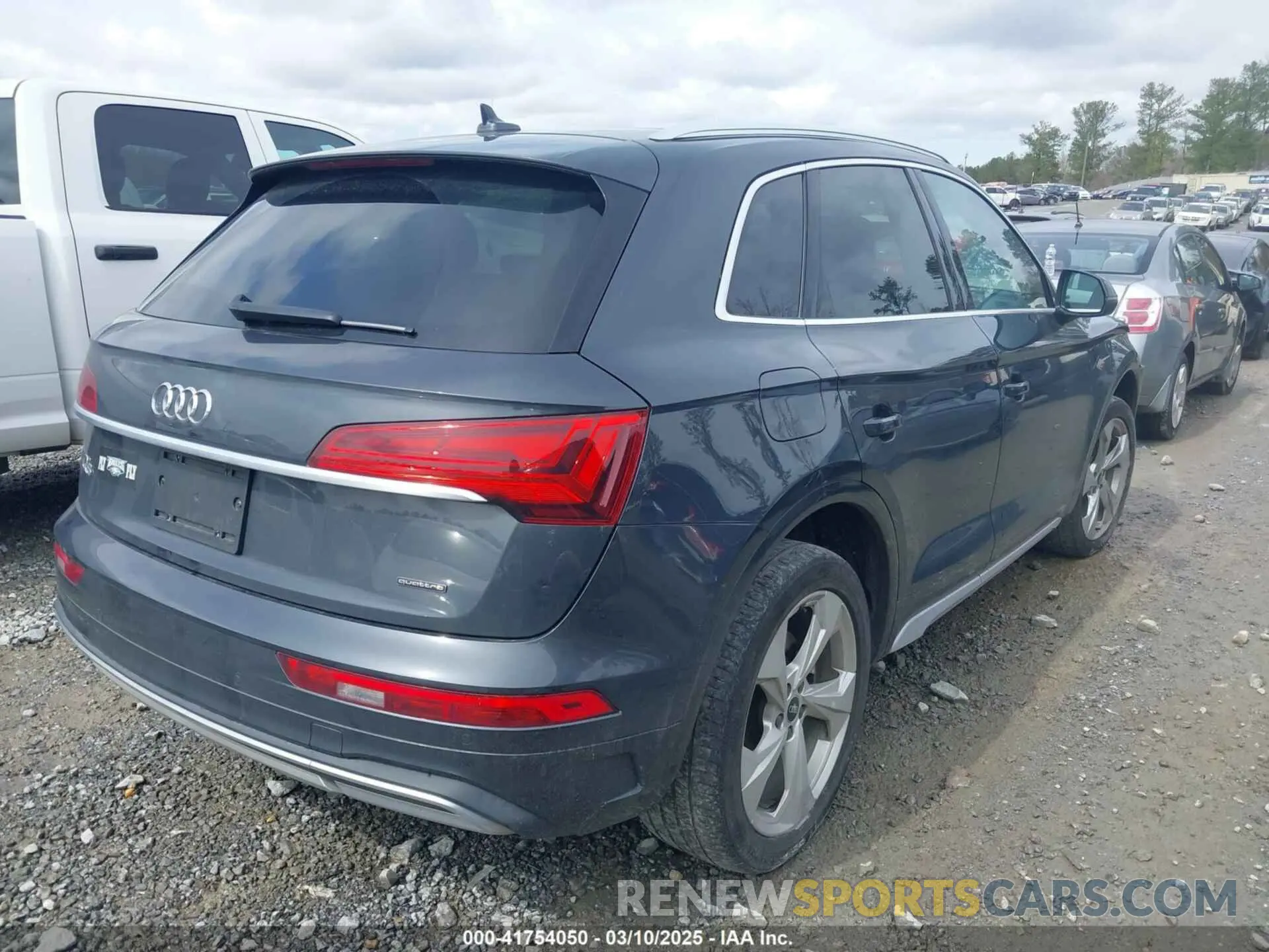4 fotografías del automóvil dañado WA1BAAFY6M2092843 AUDI Q5 2021