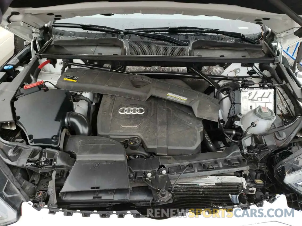 12 fotografías del automóvil dañado WA1BAAFY7M2018914 AUDI Q5 2021