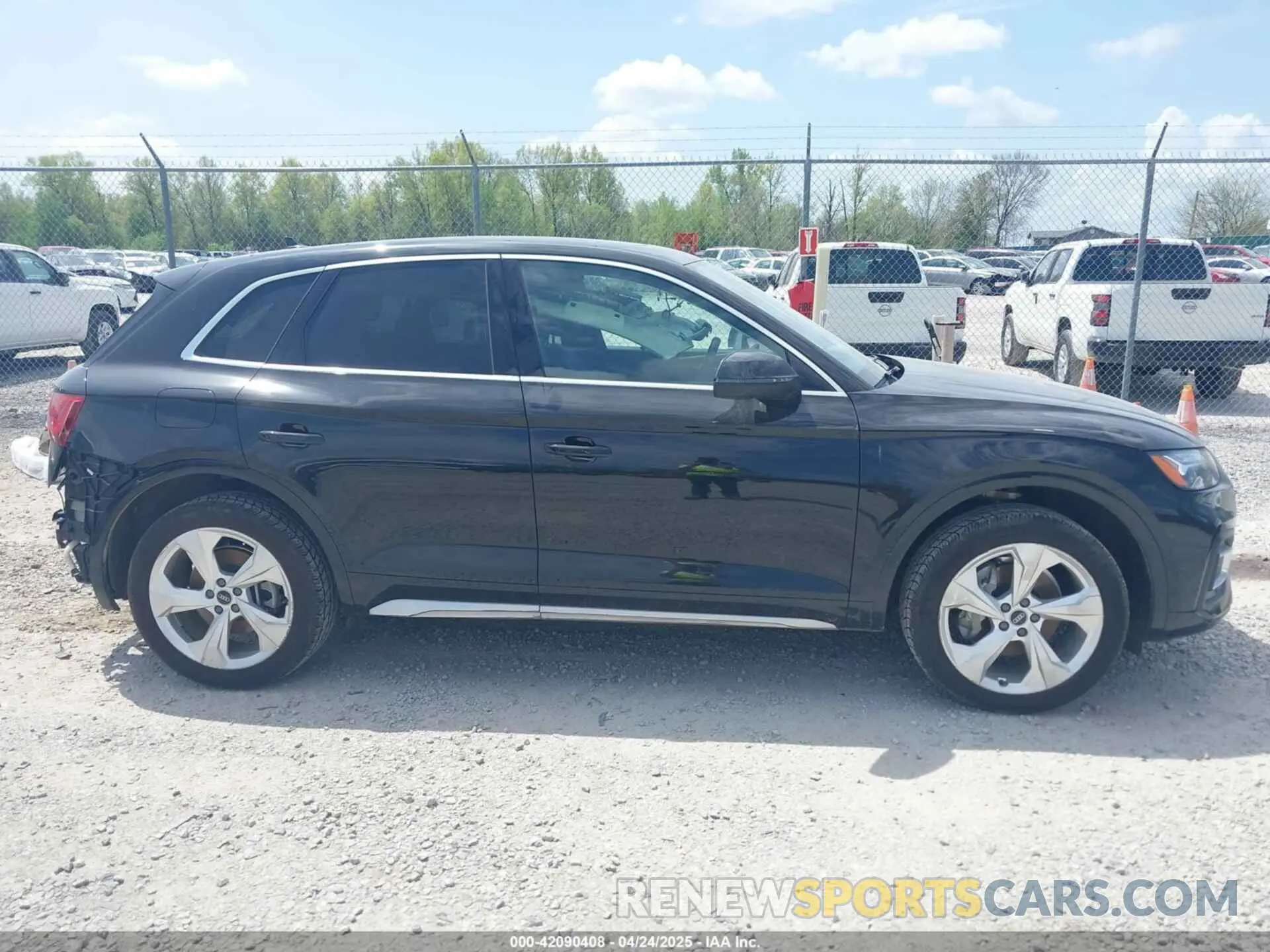 14 fotografías del automóvil dañado WA1BAAFY7M2024762 AUDI Q5 2021