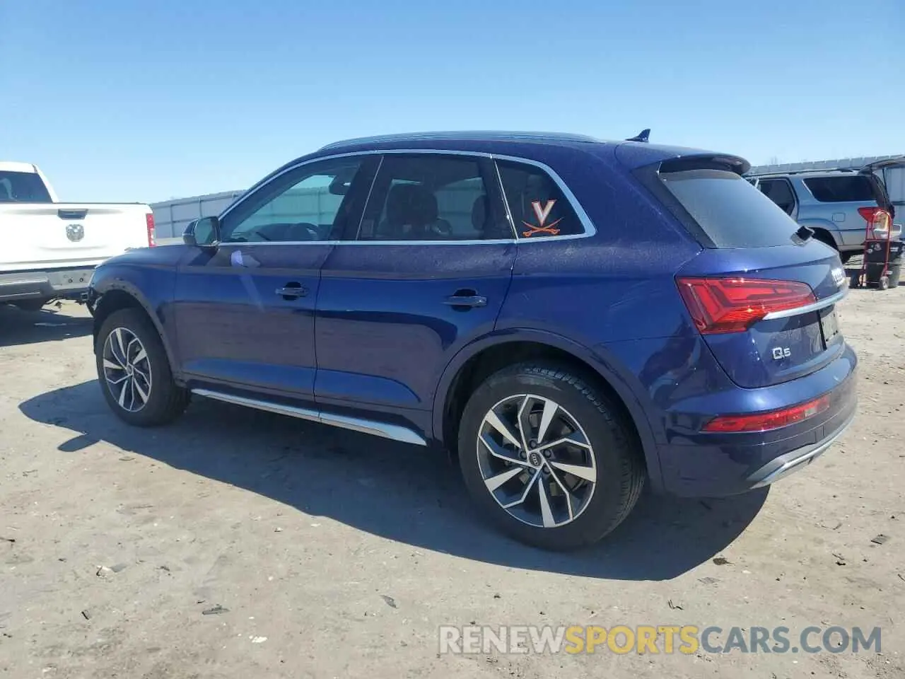 2 fotografías del automóvil dañado WA1BAAFY7M2059902 AUDI Q5 2021