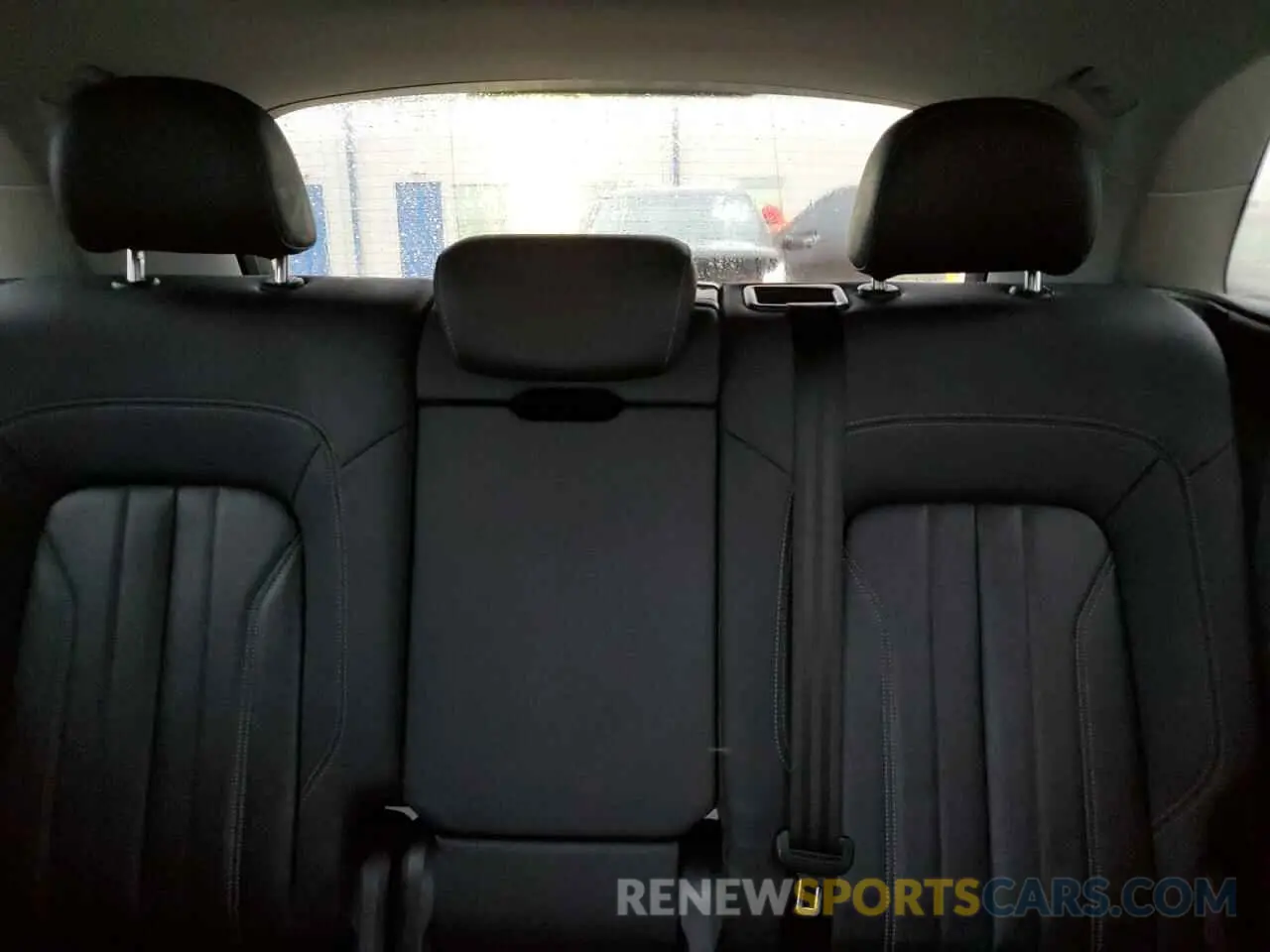 10 fotografías del automóvil dañado WA1BAAFY7M2066106 AUDI Q5 2021