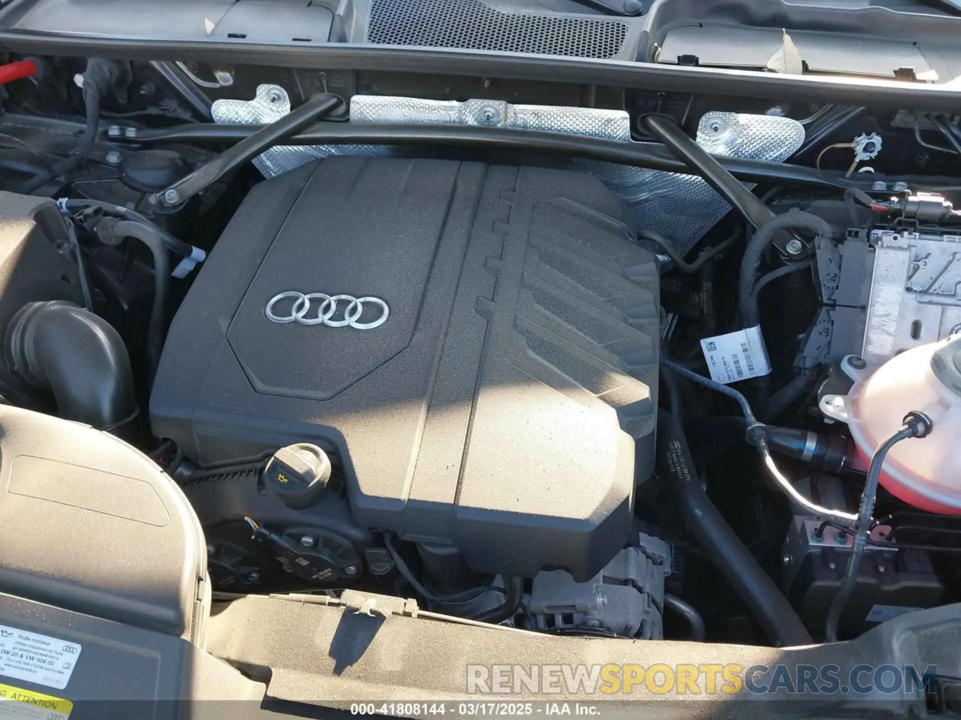 10 fotografías del automóvil dañado WA1BAAFY7M2112601 AUDI Q5 2021