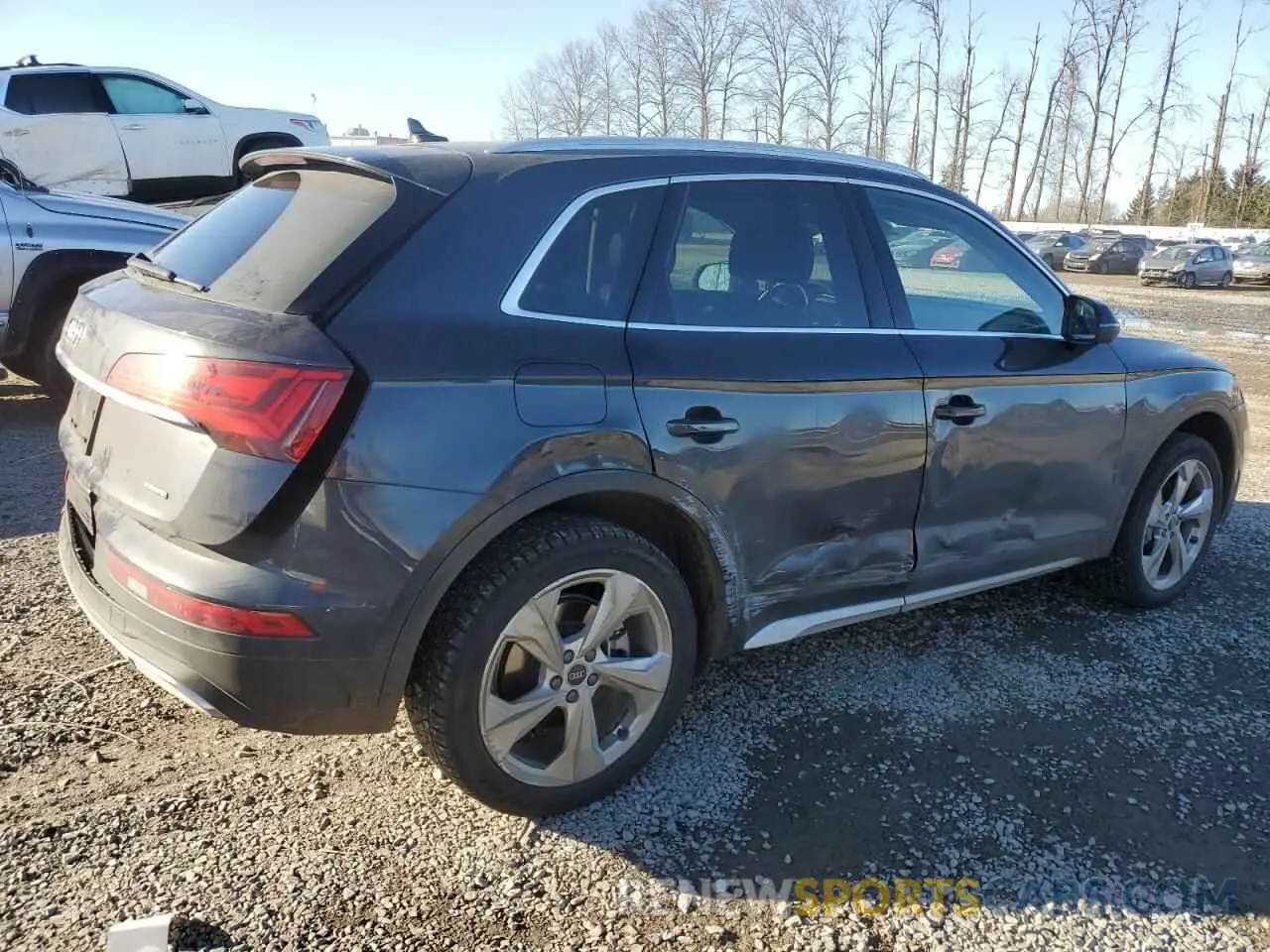 3 fotografías del automóvil dañado WA1BAAFY8M2025578 AUDI Q5 2021