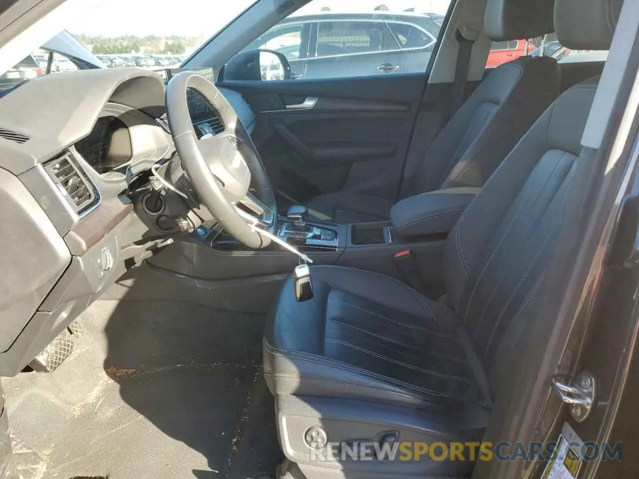 7 fotografías del automóvil dañado WA1BAAFY8M2025578 AUDI Q5 2021