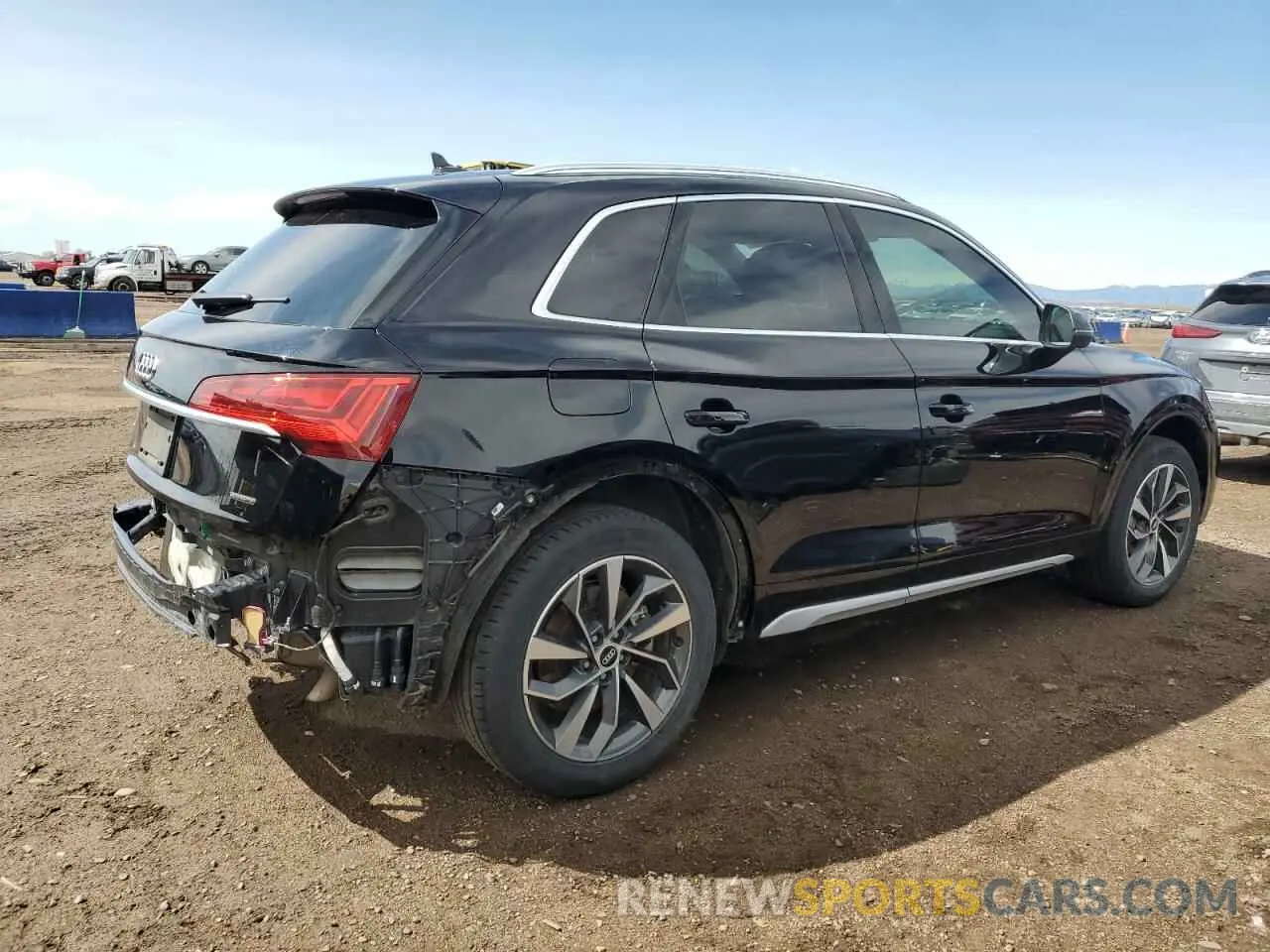 3 fotografías del automóvil dañado WA1BAAFY8M2105236 AUDI Q5 2021