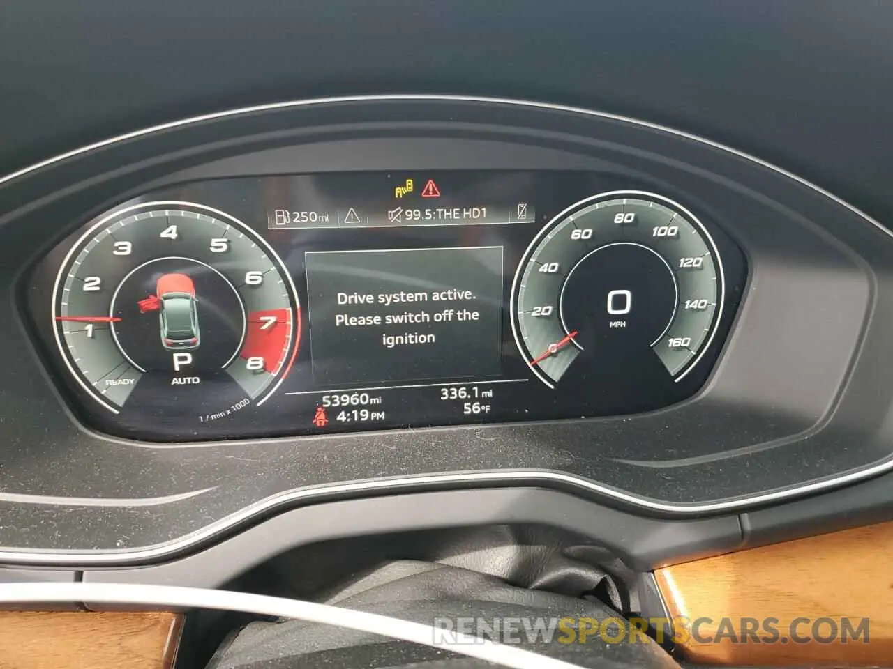 9 fotografías del automóvil dañado WA1BAAFY9M2068049 AUDI Q5 2021