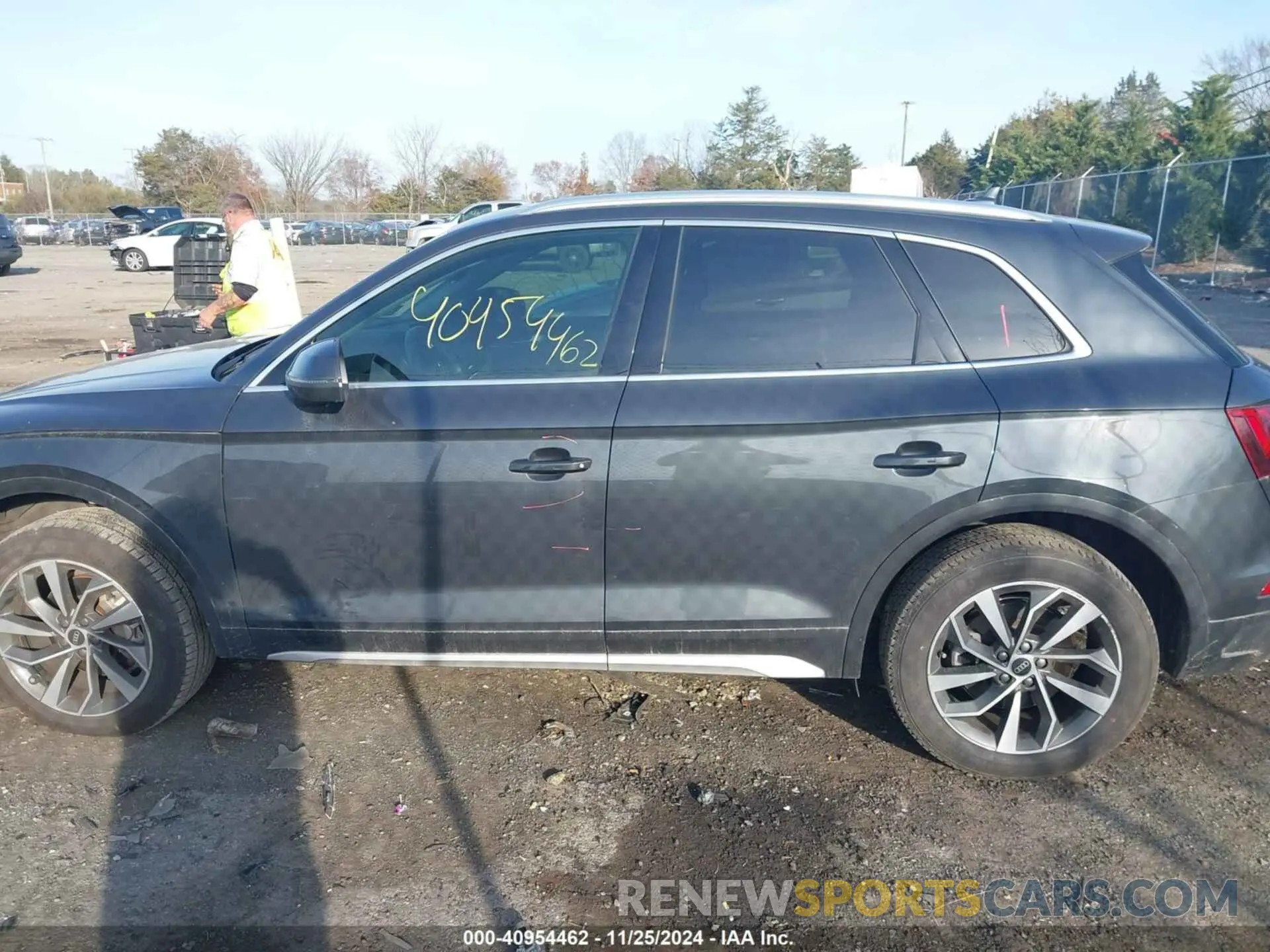 14 fotografías del automóvil dañado WA1BAAFY9M2136916 AUDI Q5 2021