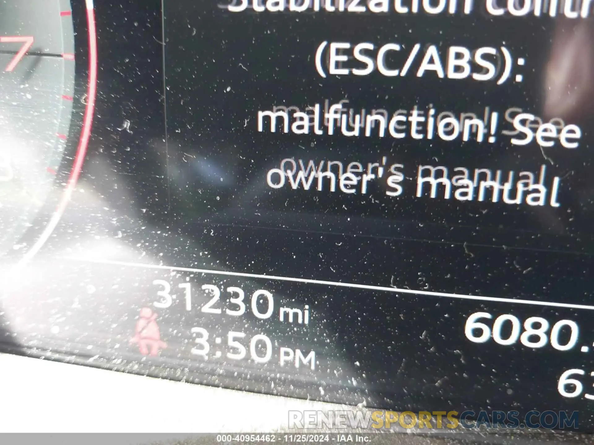15 fotografías del automóvil dañado WA1BAAFY9M2136916 AUDI Q5 2021