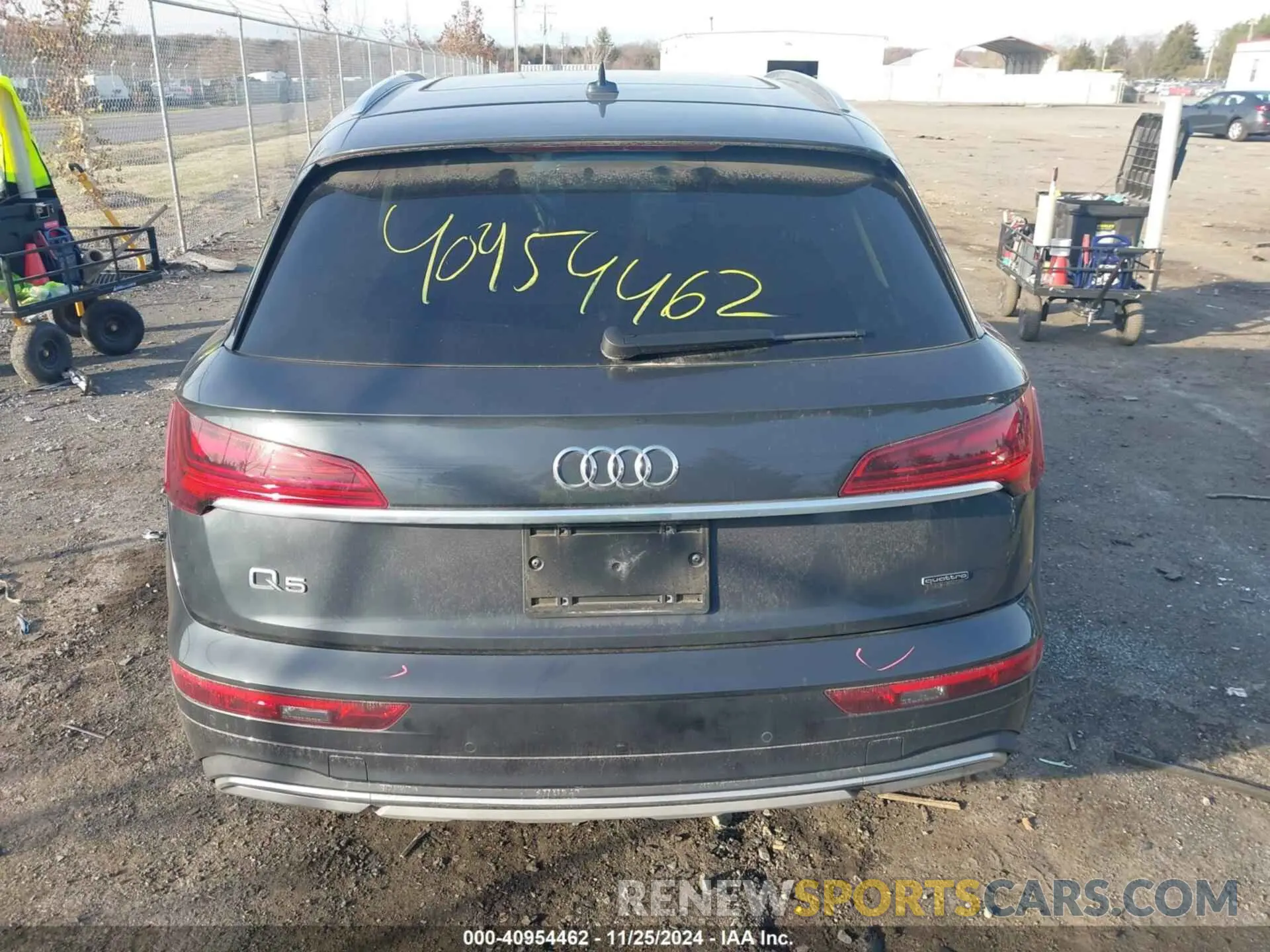 16 fotografías del automóvil dañado WA1BAAFY9M2136916 AUDI Q5 2021