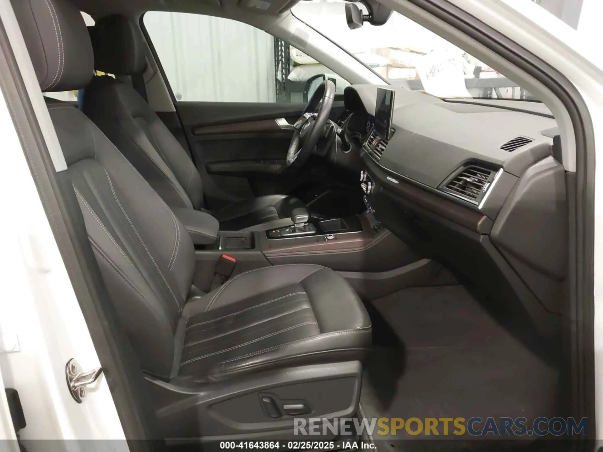 5 fotografías del automóvil dañado WA1BAAFYXM2001878 AUDI Q5 2021
