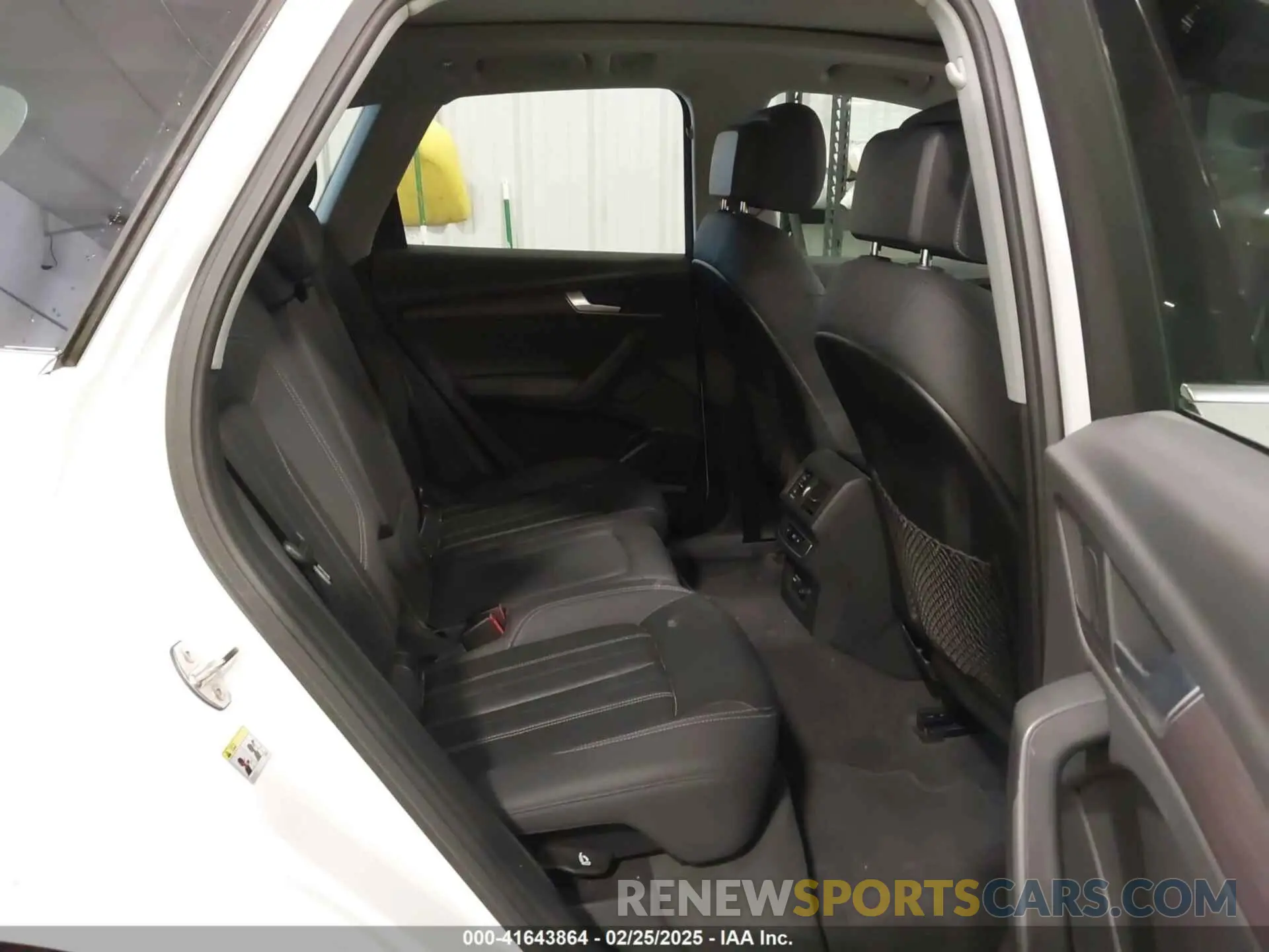 8 fotografías del automóvil dañado WA1BAAFYXM2001878 AUDI Q5 2021
