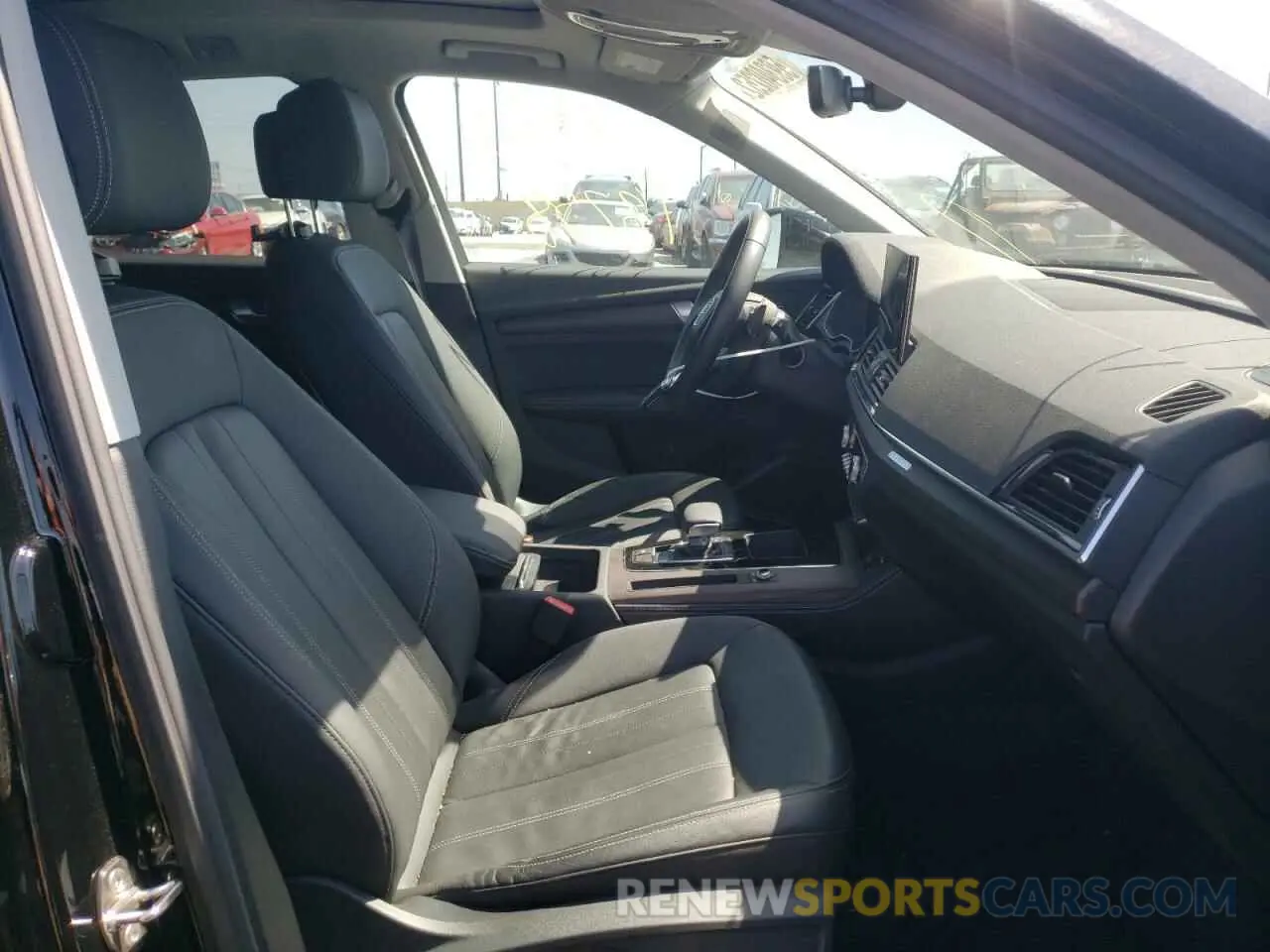 5 fotografías del automóvil dañado WA1BAAFYXM2045654 AUDI Q5 2021