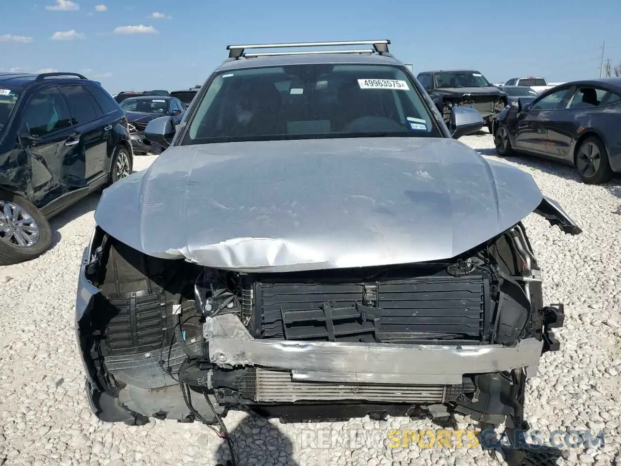 5 fotografías del automóvil dañado WA1BAAFYXM2083241 AUDI Q5 2021