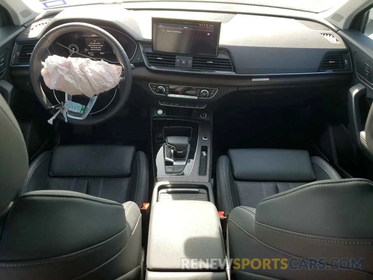 8 fotografías del automóvil dañado WA1BAAFYXM2083241 AUDI Q5 2021