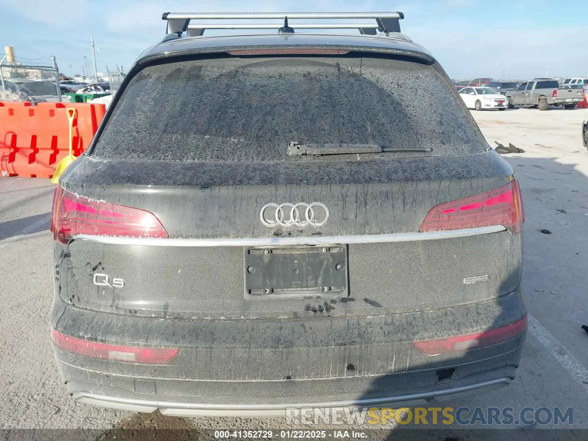 16 fotografías del automóvil dañado WA1BAAFYXM2112074 AUDI Q5 2021