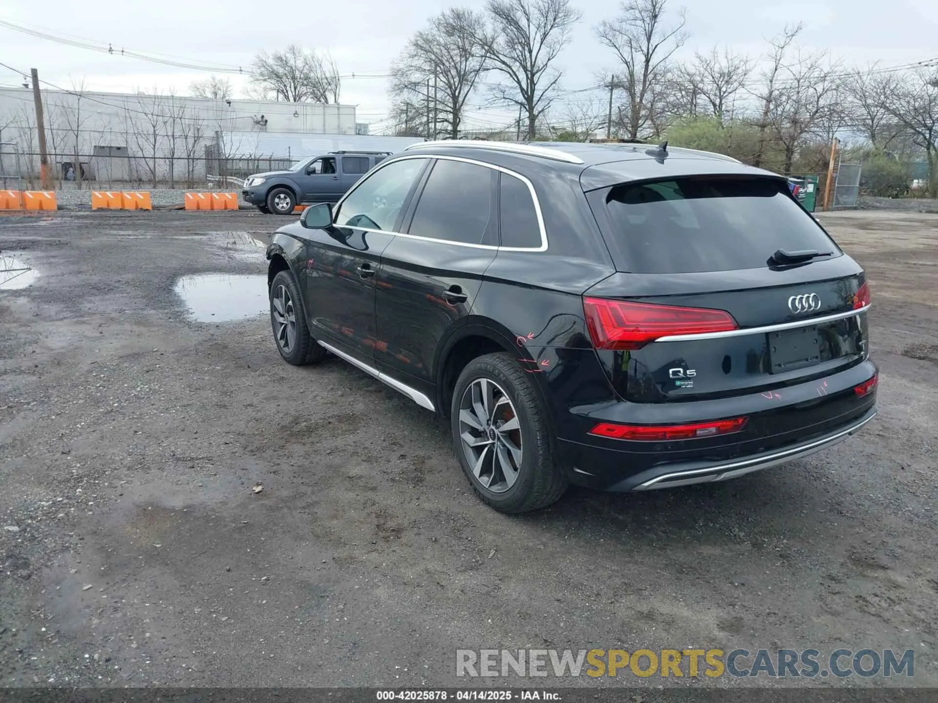 3 fotografías del automóvil dañado WA1BAAFYXM2117064 AUDI Q5 2021