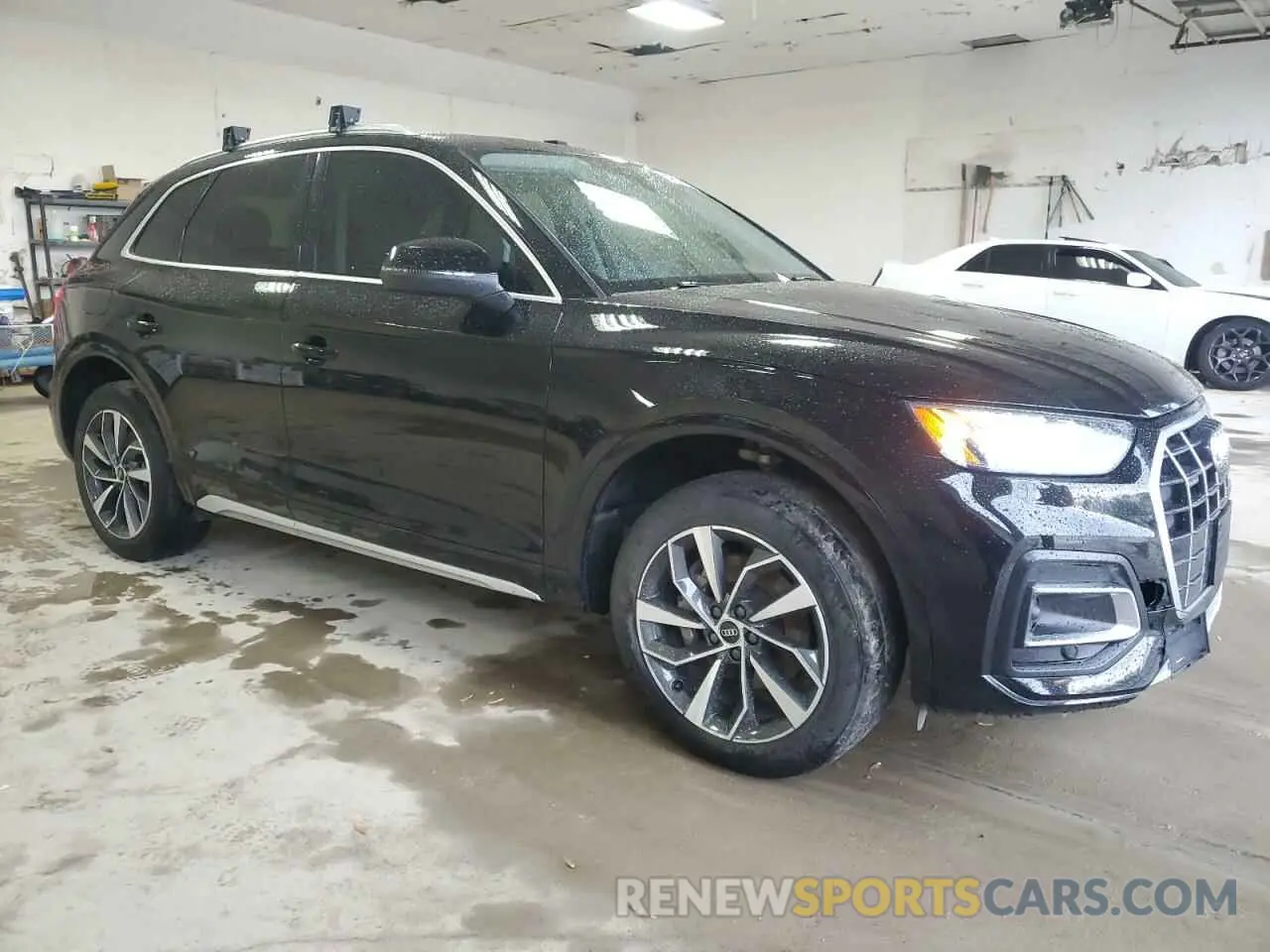 4 fotografías del automóvil dañado WA1BAAFYXM2124869 AUDI Q5 2021
