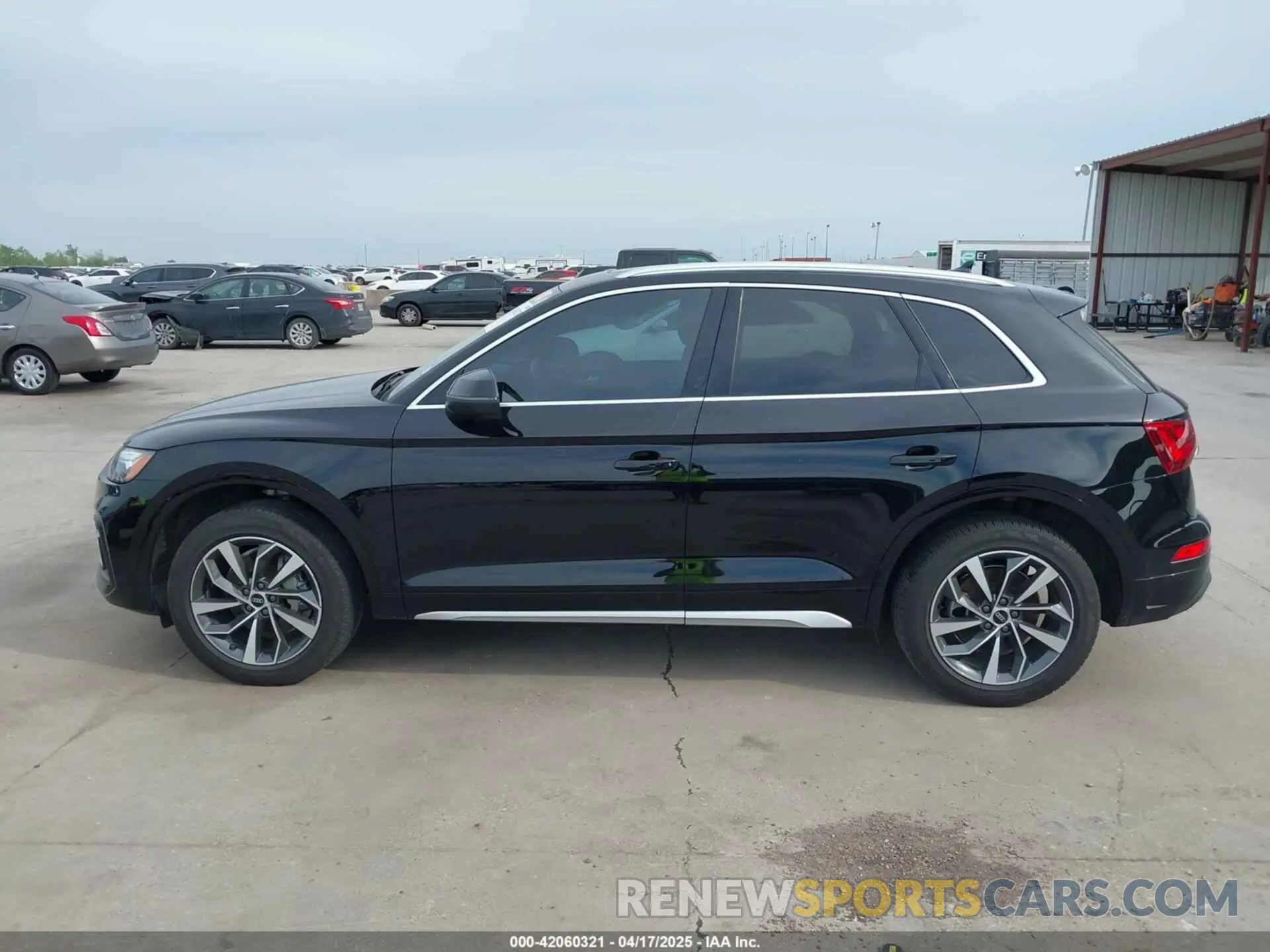14 fotografías del automóvil dañado WA1BAAFYXM2135919 AUDI Q5 2021