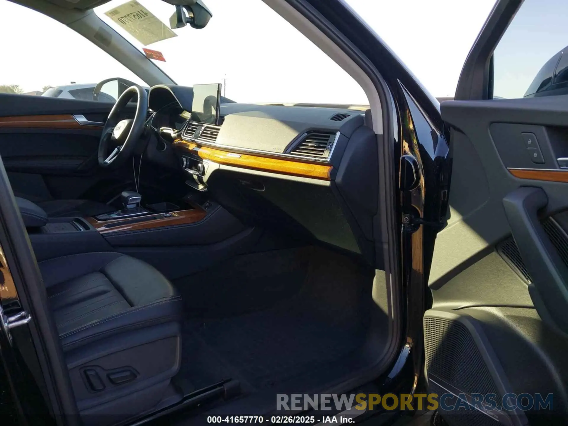 5 fotografías del automóvil dañado WA1BAAFYXM2139419 AUDI Q5 2021
