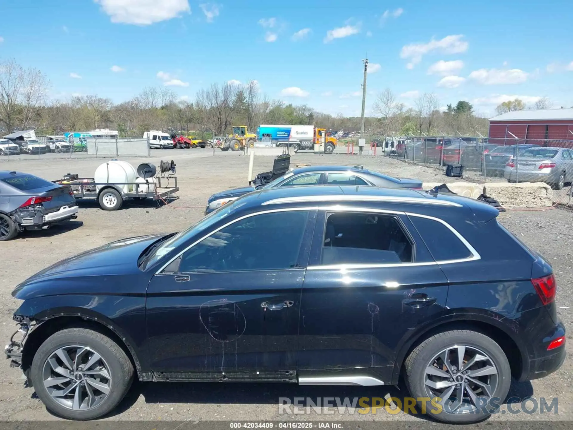 15 fotografías del automóvil dañado WA1BABFYXM2045191 AUDI Q5 2021
