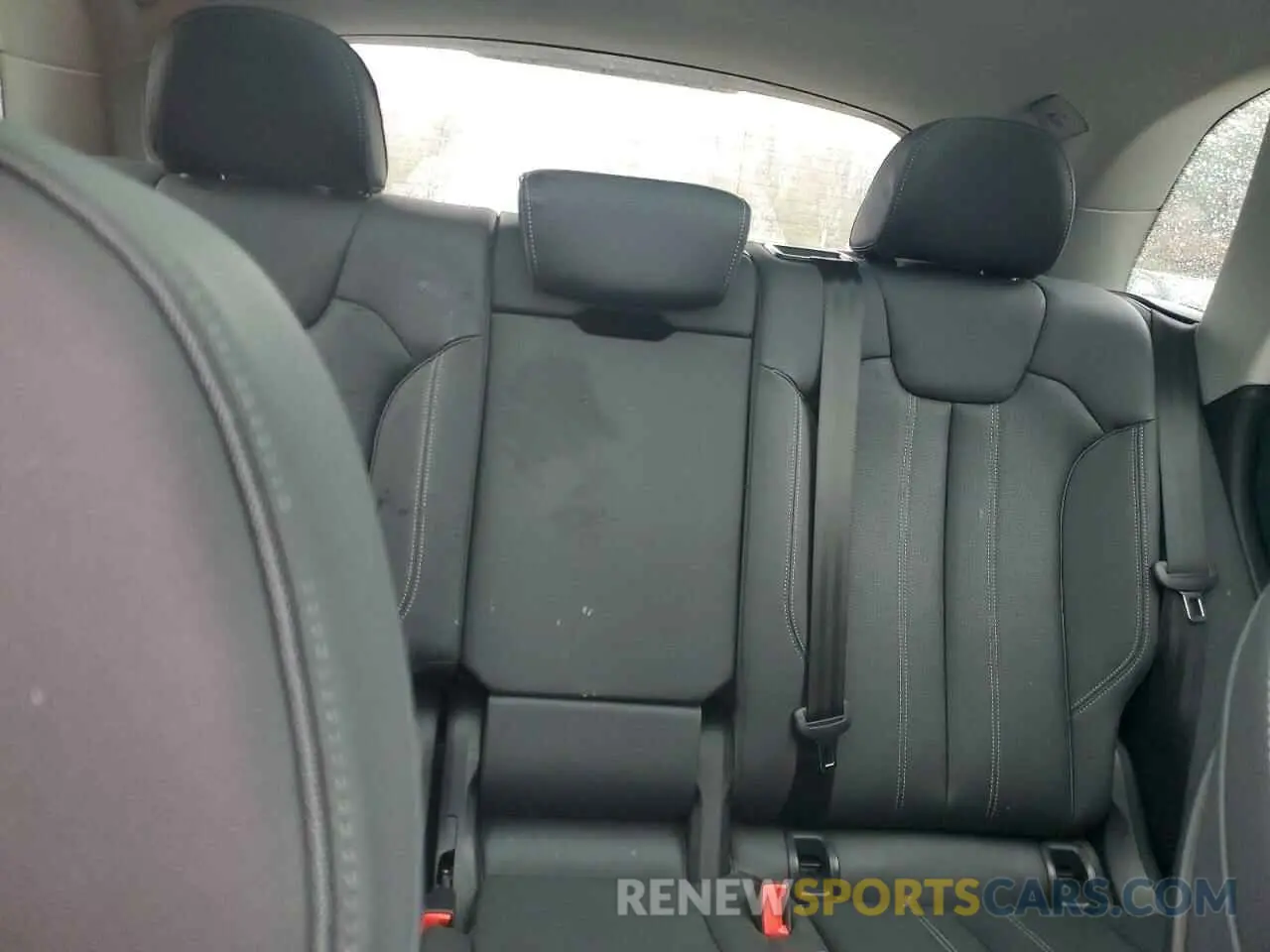 10 fotografías del automóvil dañado WA1CAAFY3M2019191 AUDI Q5 2021