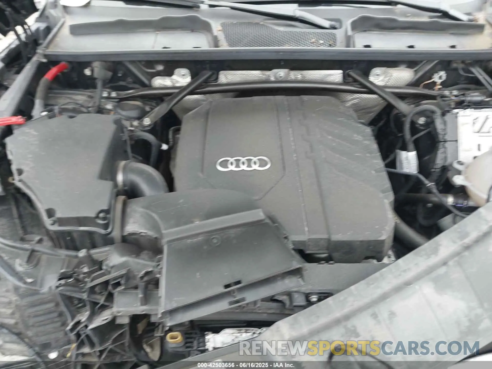 10 fotografías del automóvil dañado WA1CAAFY5M2020908 AUDI Q5 2021