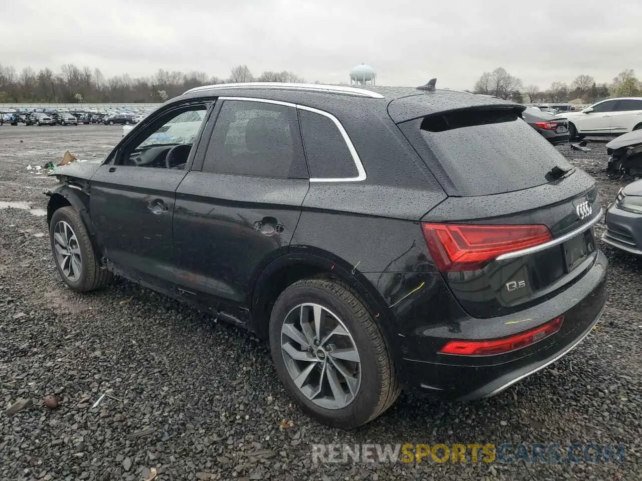 2 fotografías del automóvil dañado WA1CAAFY5M2082115 AUDI Q5 2021