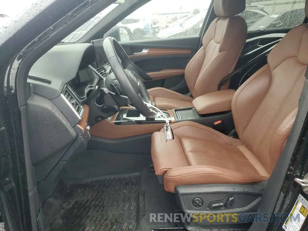 7 fotografías del automóvil dañado WA1CAAFY5M2082115 AUDI Q5 2021
