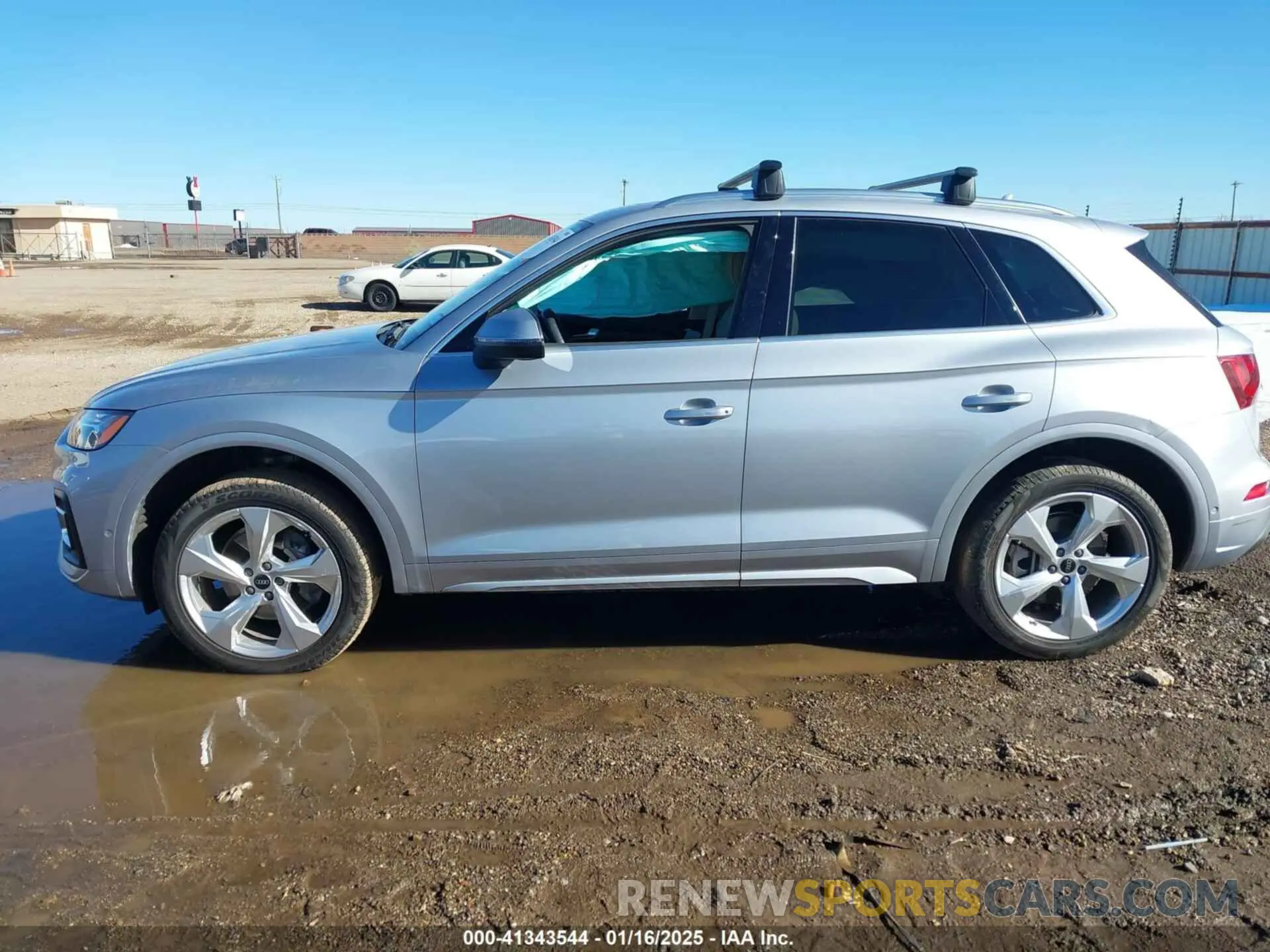 13 fotografías del automóvil dañado WA1CAAFY6M2048054 AUDI Q5 2021