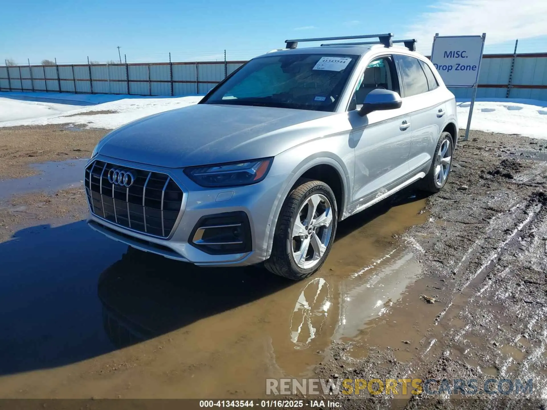 2 fotografías del automóvil dañado WA1CAAFY6M2048054 AUDI Q5 2021