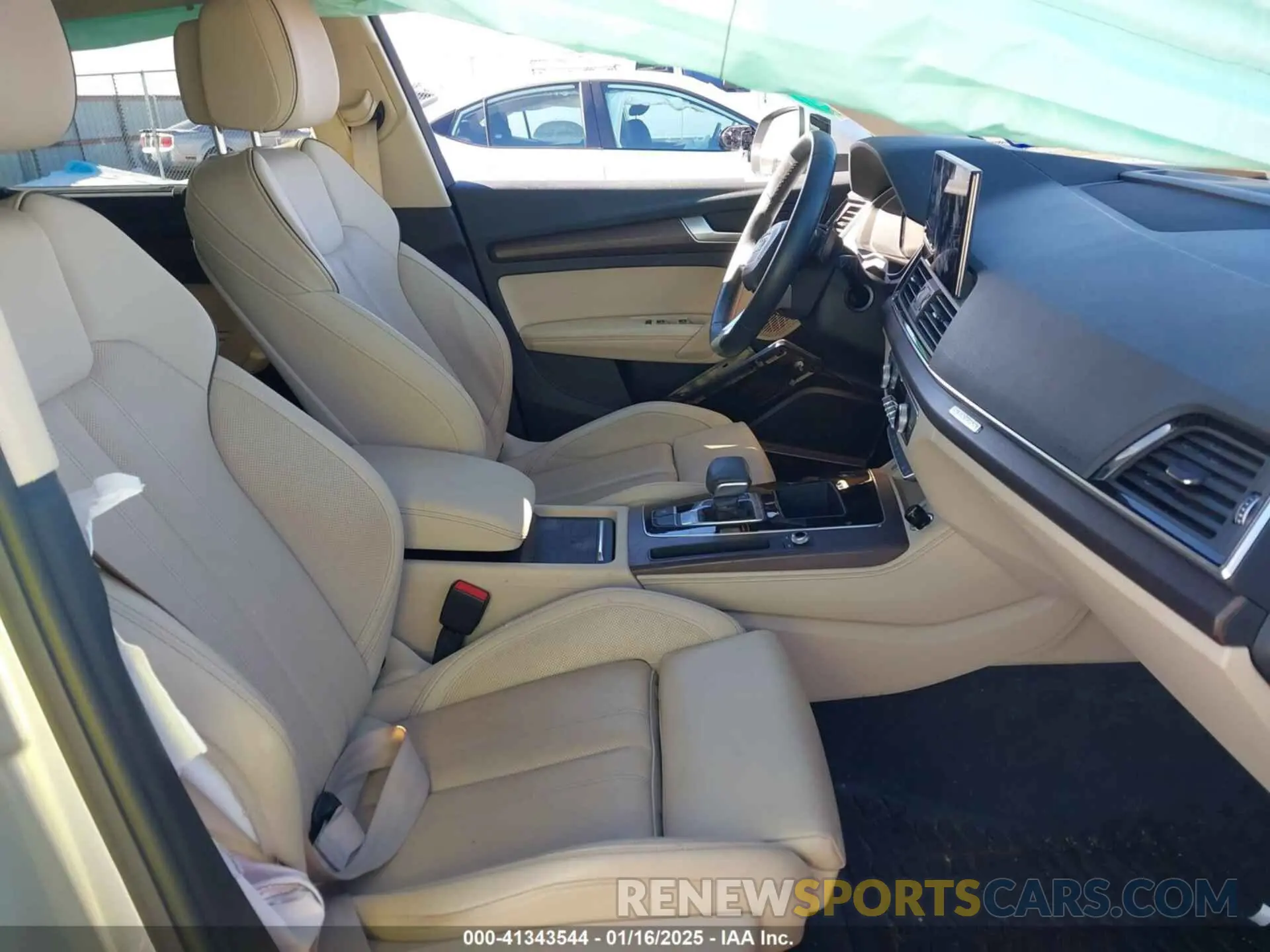 5 fotografías del automóvil dañado WA1CAAFY6M2048054 AUDI Q5 2021