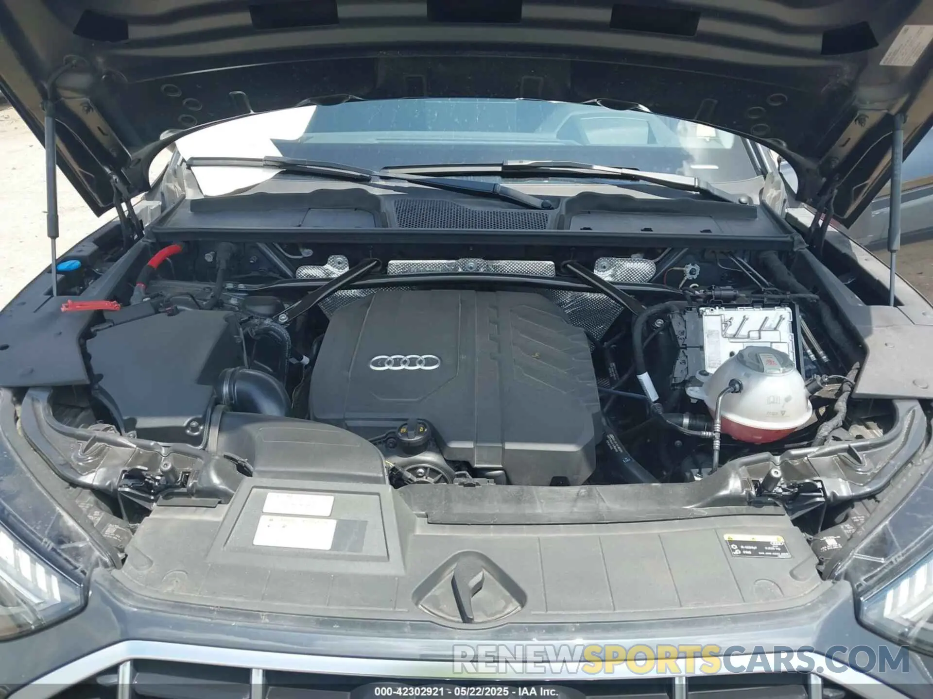 10 fotografías del automóvil dañado WA1CAAFY6M2114408 AUDI Q5 2021