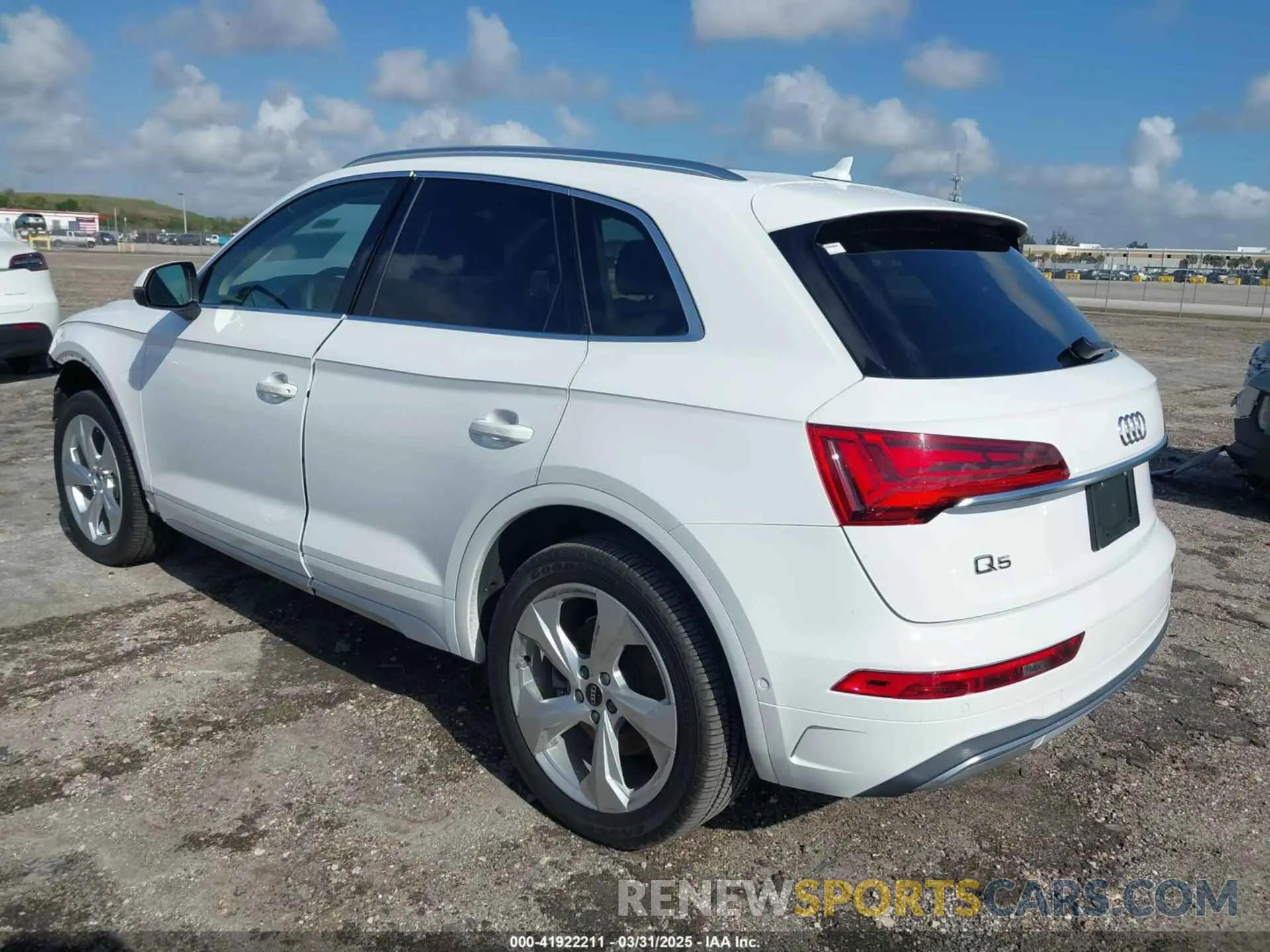 3 fotografías del automóvil dañado WA1CAAFY7M2034552 AUDI Q5 2021