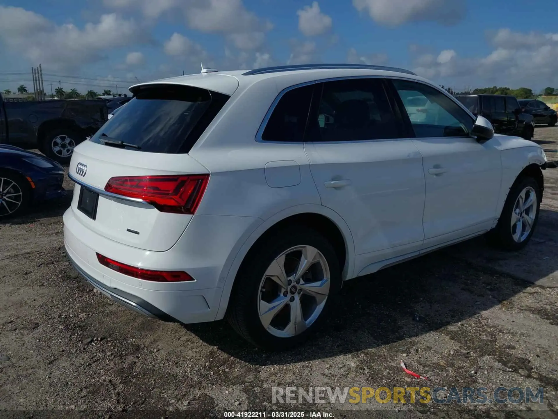 4 fotografías del automóvil dañado WA1CAAFY7M2034552 AUDI Q5 2021