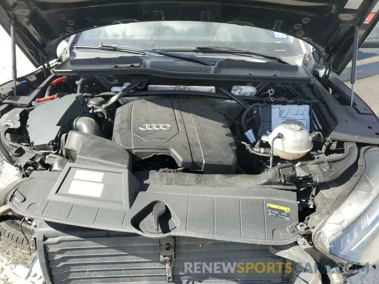 12 fotografías del automóvil dañado WA1CAAFY7M2054980 AUDI Q5 2021