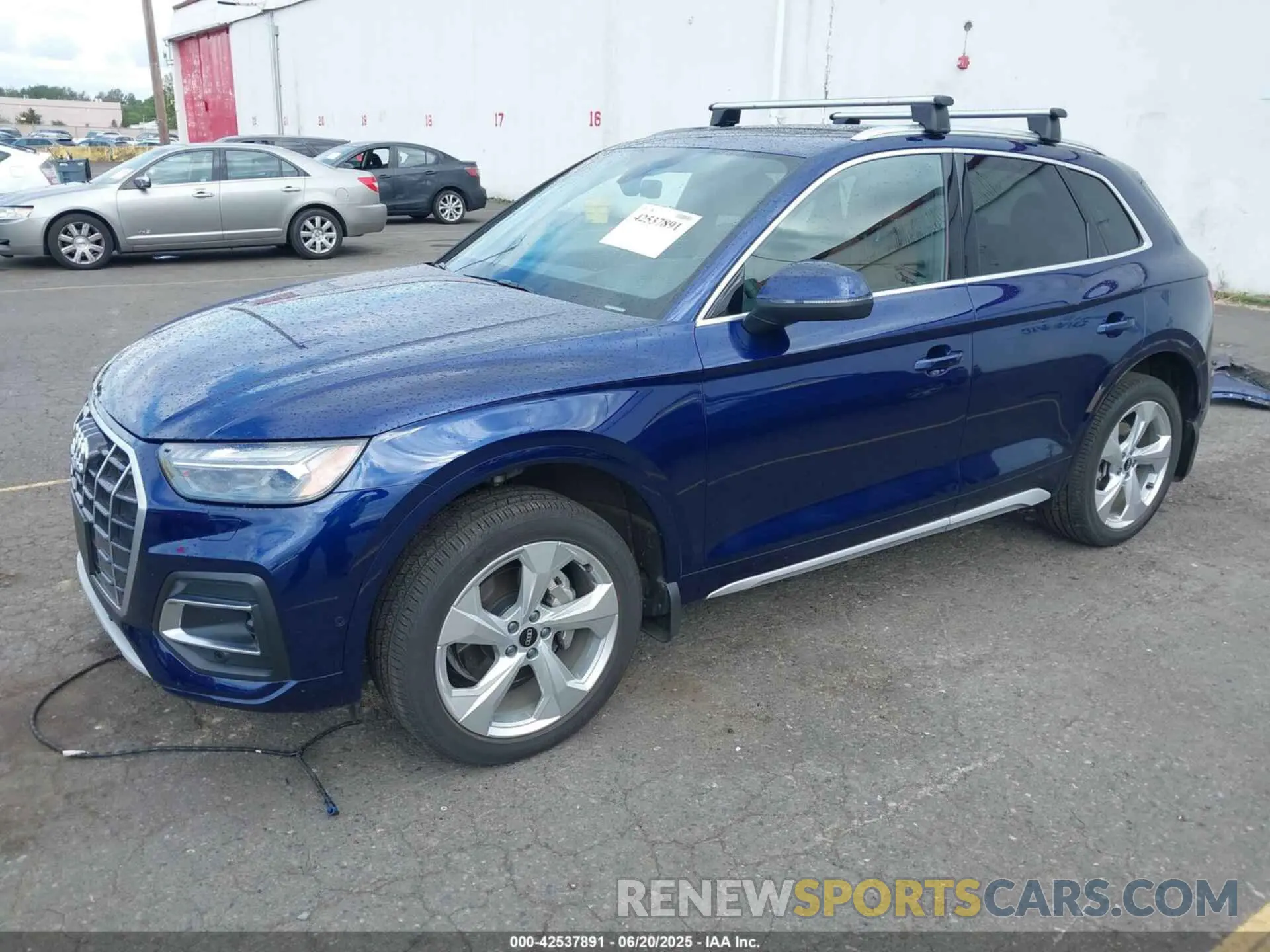 2 fotografías del automóvil dañado WA1CABFY6M2054233 AUDI Q5 2021