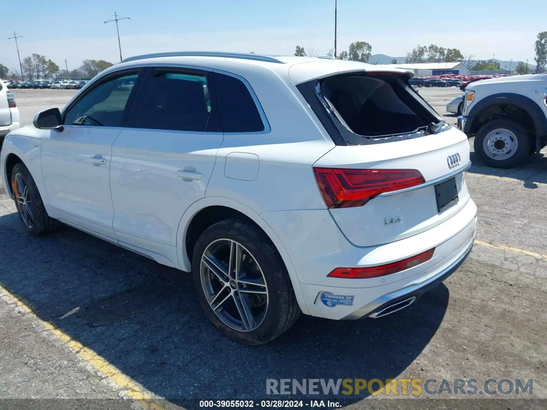 3 fotografías del automóvil dañado WA1E2AFY1M2088449 AUDI Q5 2021