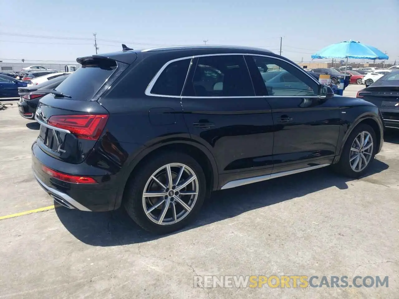 3 fotografías del automóvil dañado WA1E2AFY2M2061809 AUDI Q5 2021