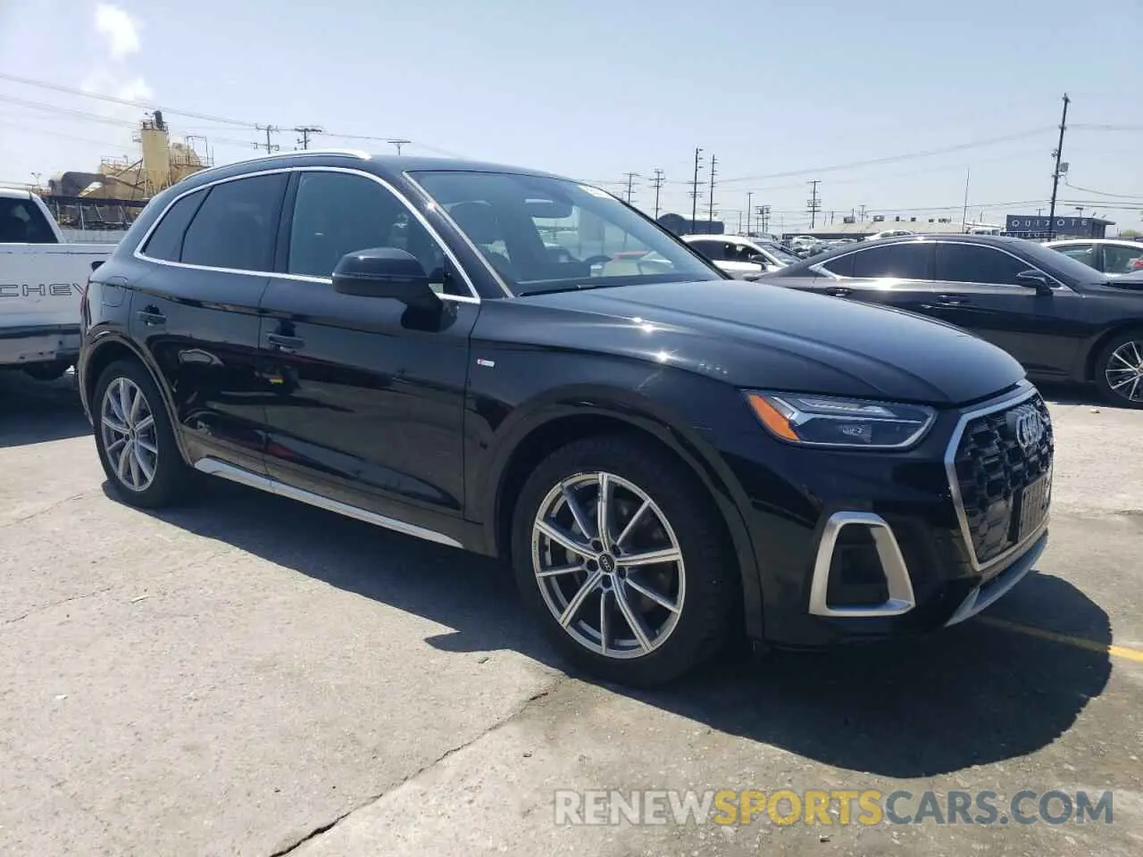 4 fotografías del automóvil dañado WA1E2AFY2M2061809 AUDI Q5 2021