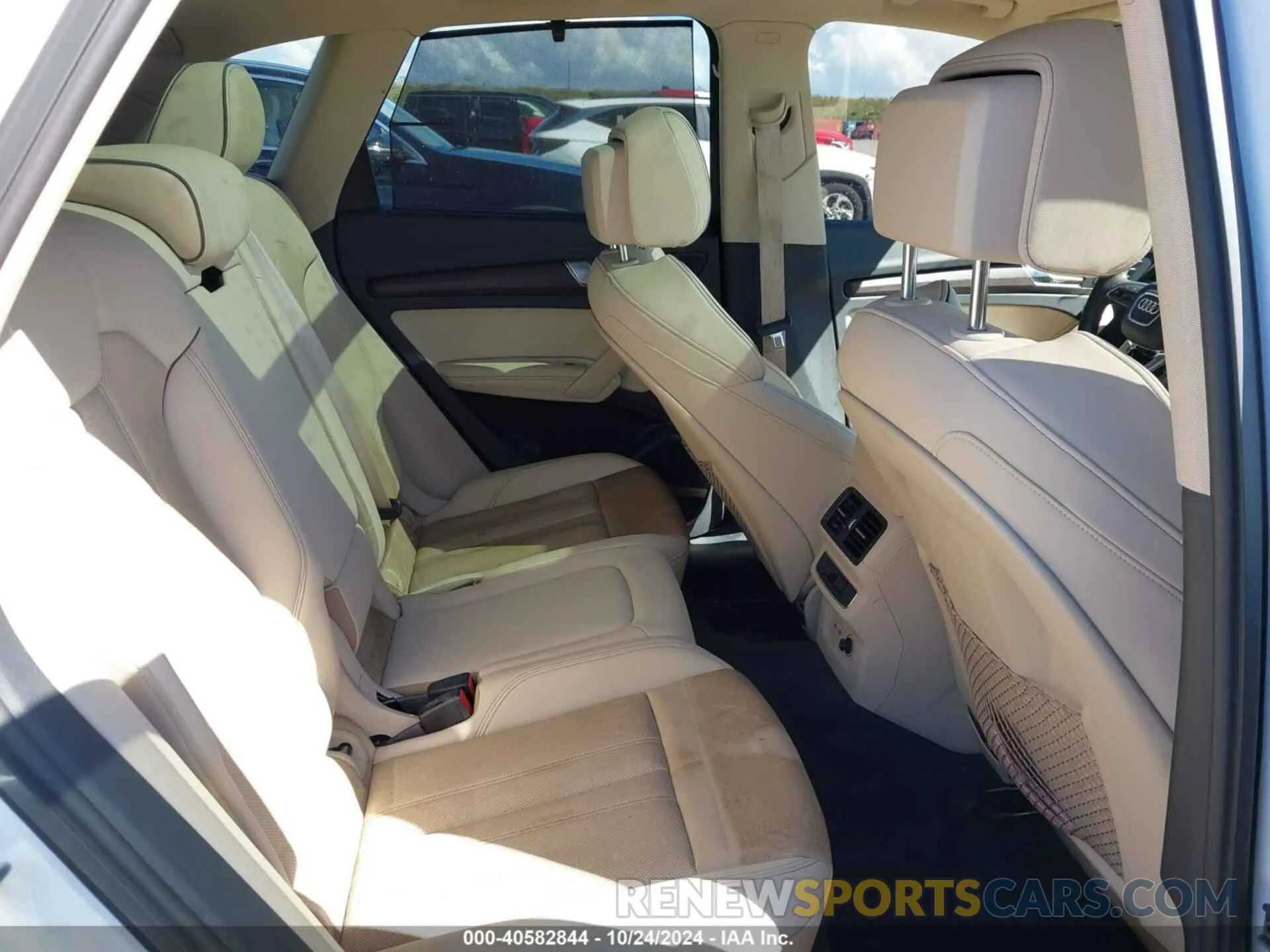 8 fotografías del automóvil dañado WA1E2AFY5M2133179 AUDI Q5 2021